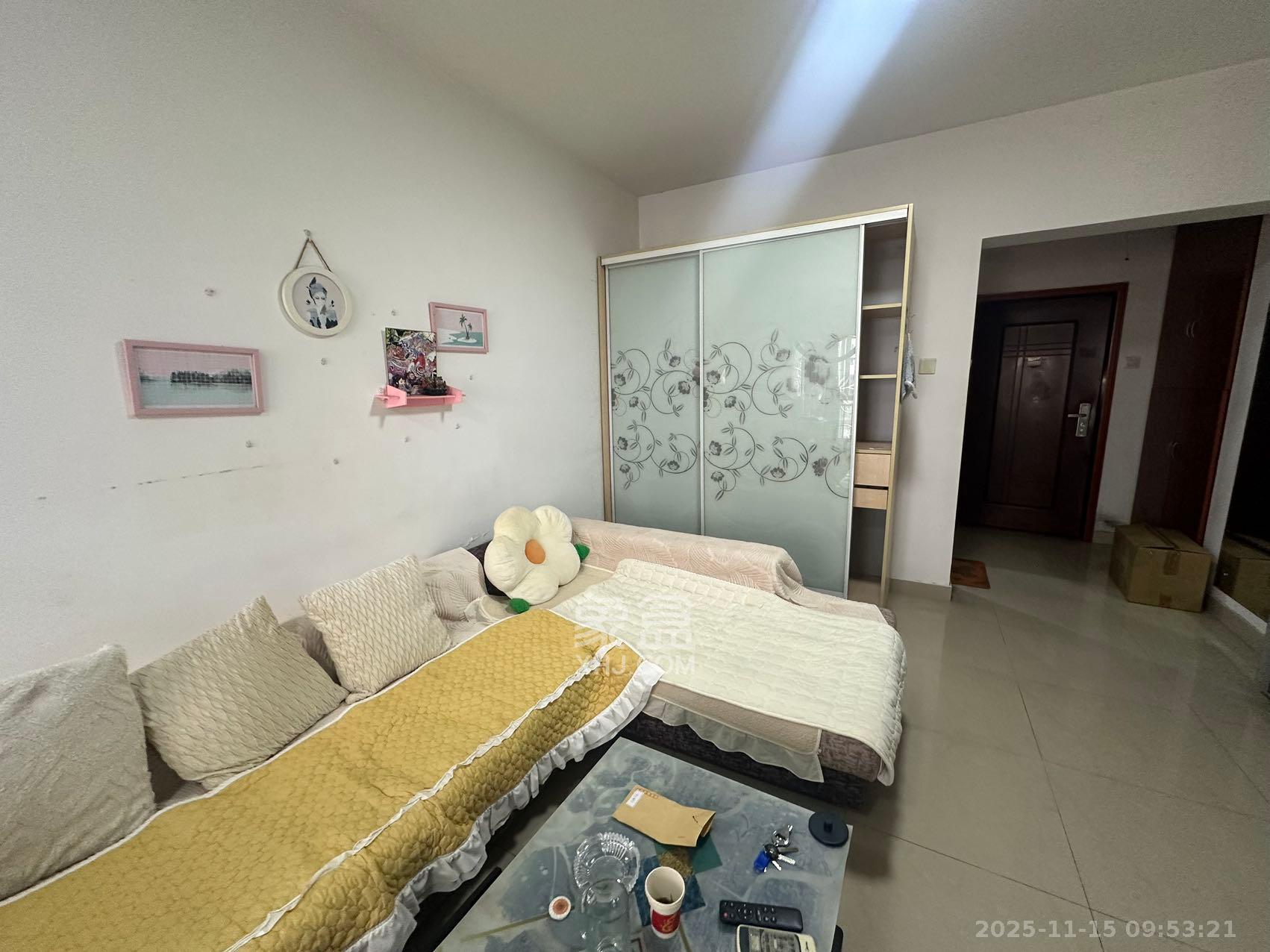 先锋水韵花都 1室1厅1卫 1400.0元/月 先锋水韵花都 1室1厅1卫 1400.0元/月室内图