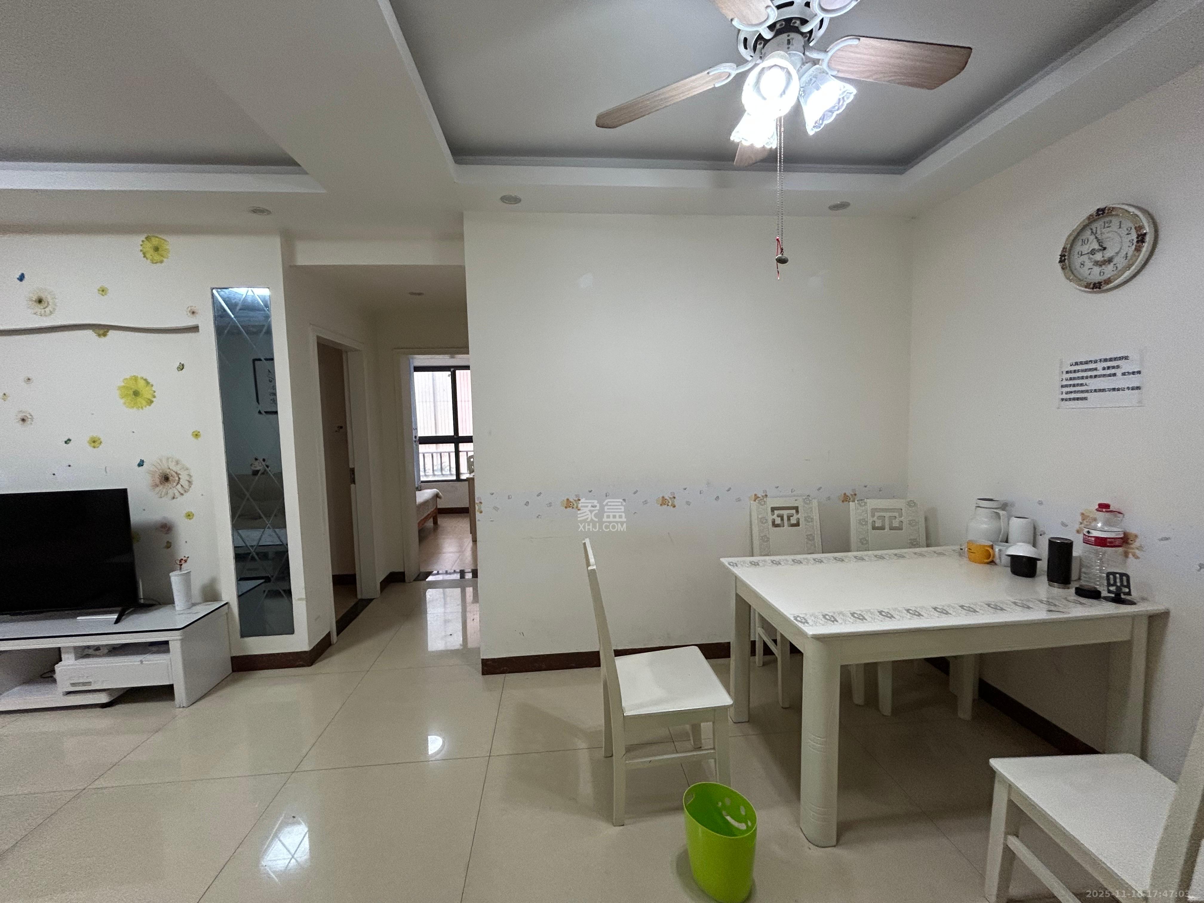 香樟兰亭（朗峰苑）  3室2厅1卫    2200.0元/月