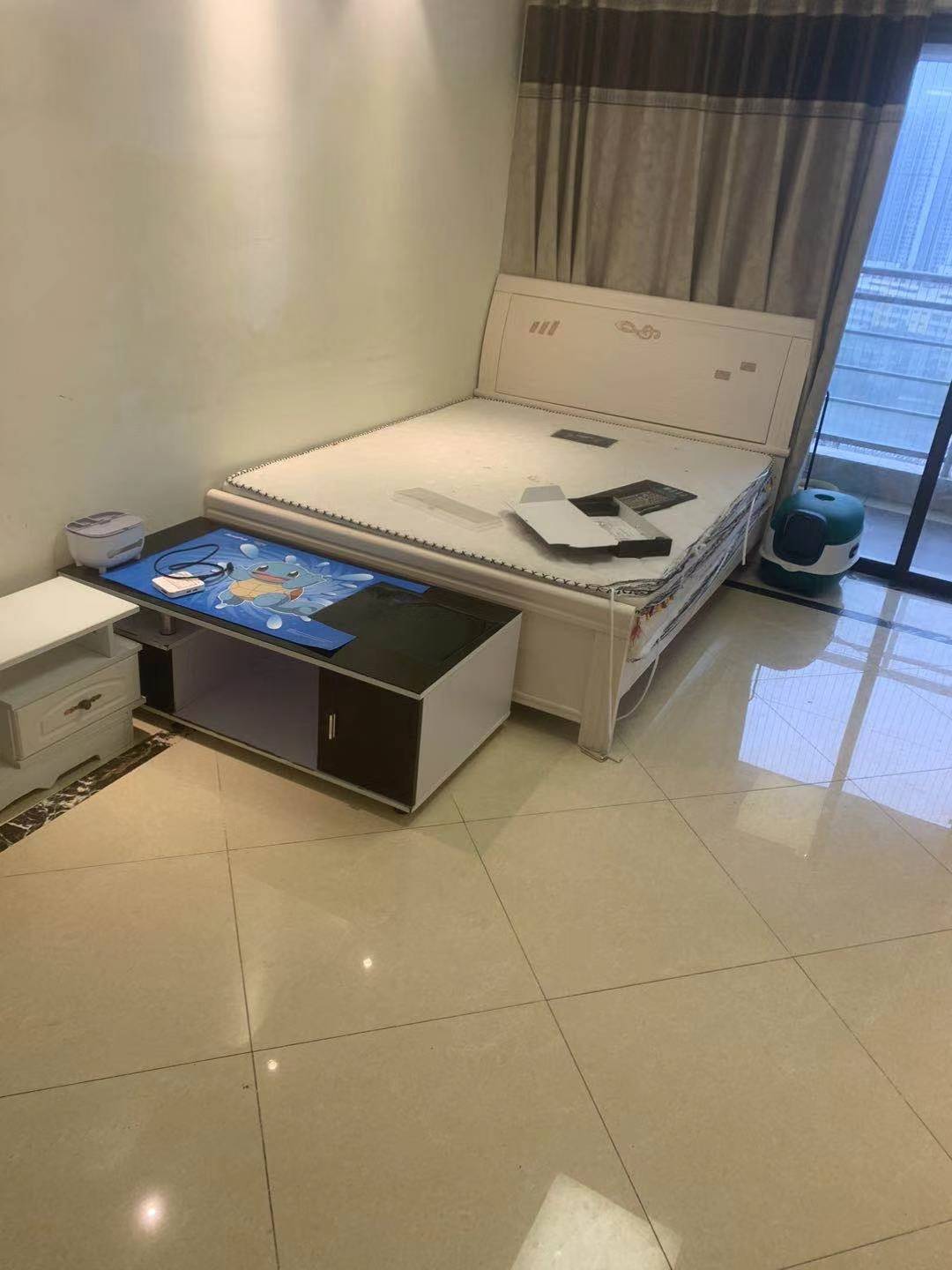 滨江海岸三期  2室2厅2卫    3200.0元/月室内图