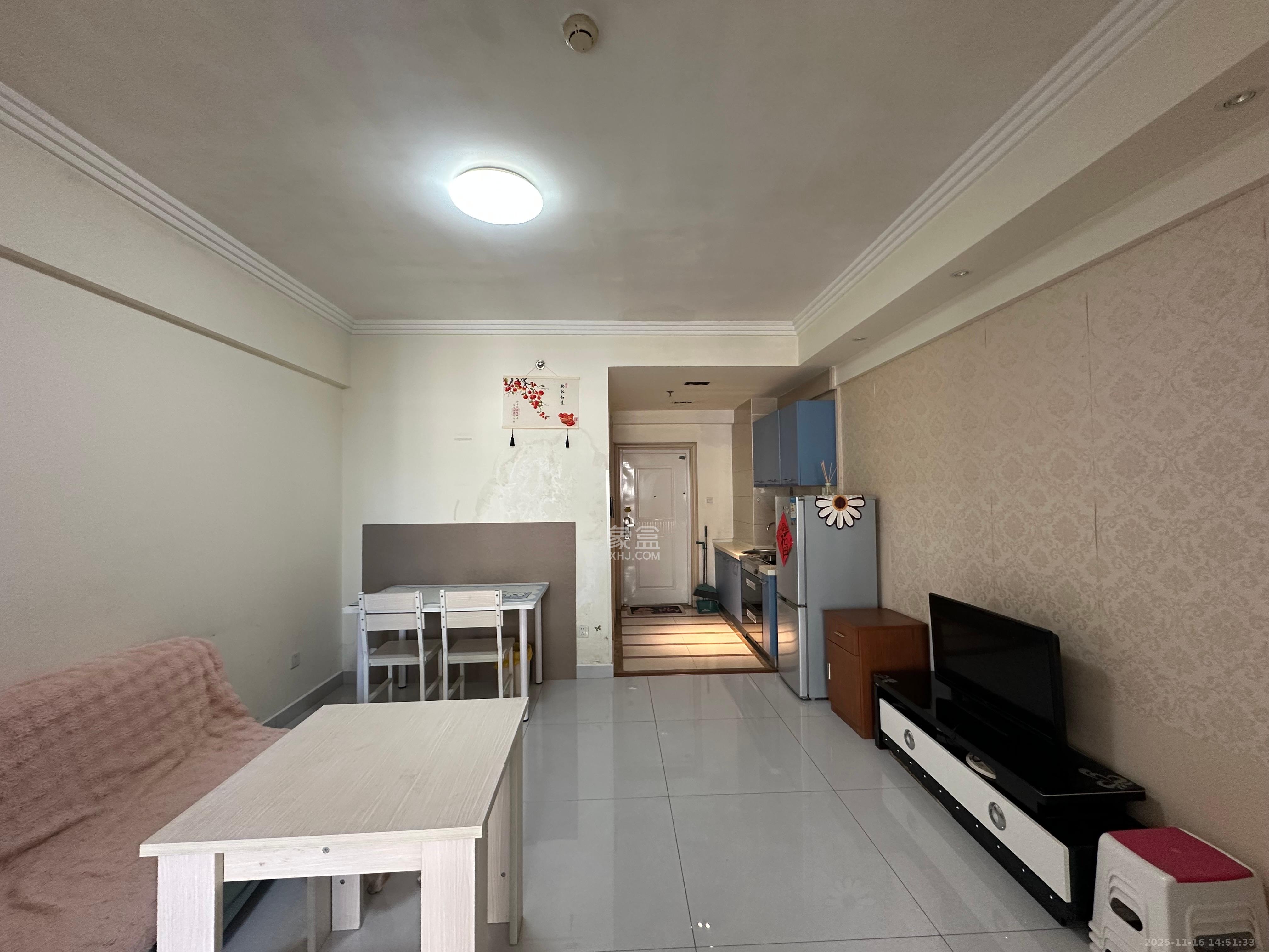 西子一间 1室1厅1卫 1600.0元/月 西子一间 1室1厅1卫 1600.0元/月室内图