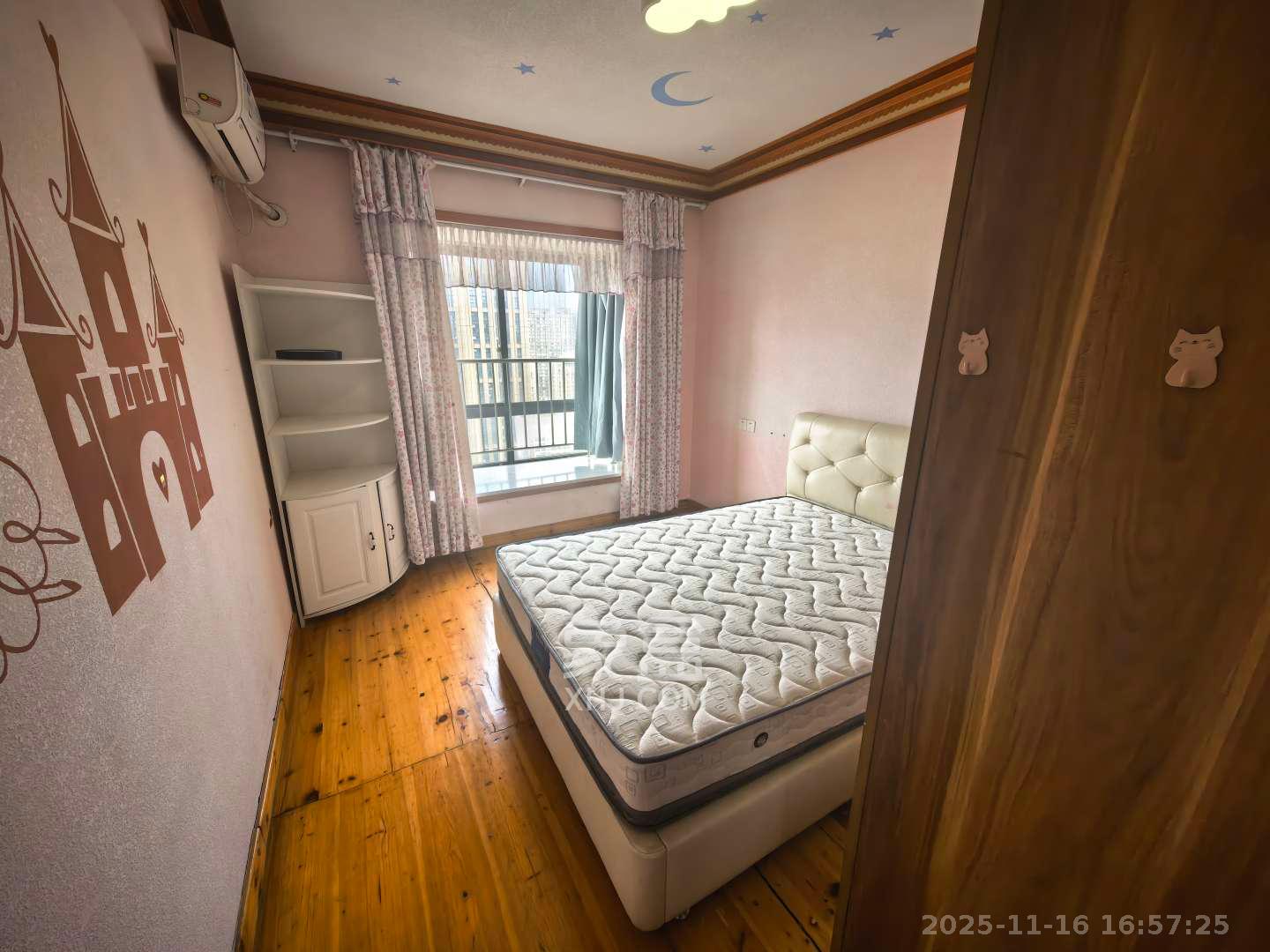 长沙紫金苑  3室2厅2卫    3600.0元/月