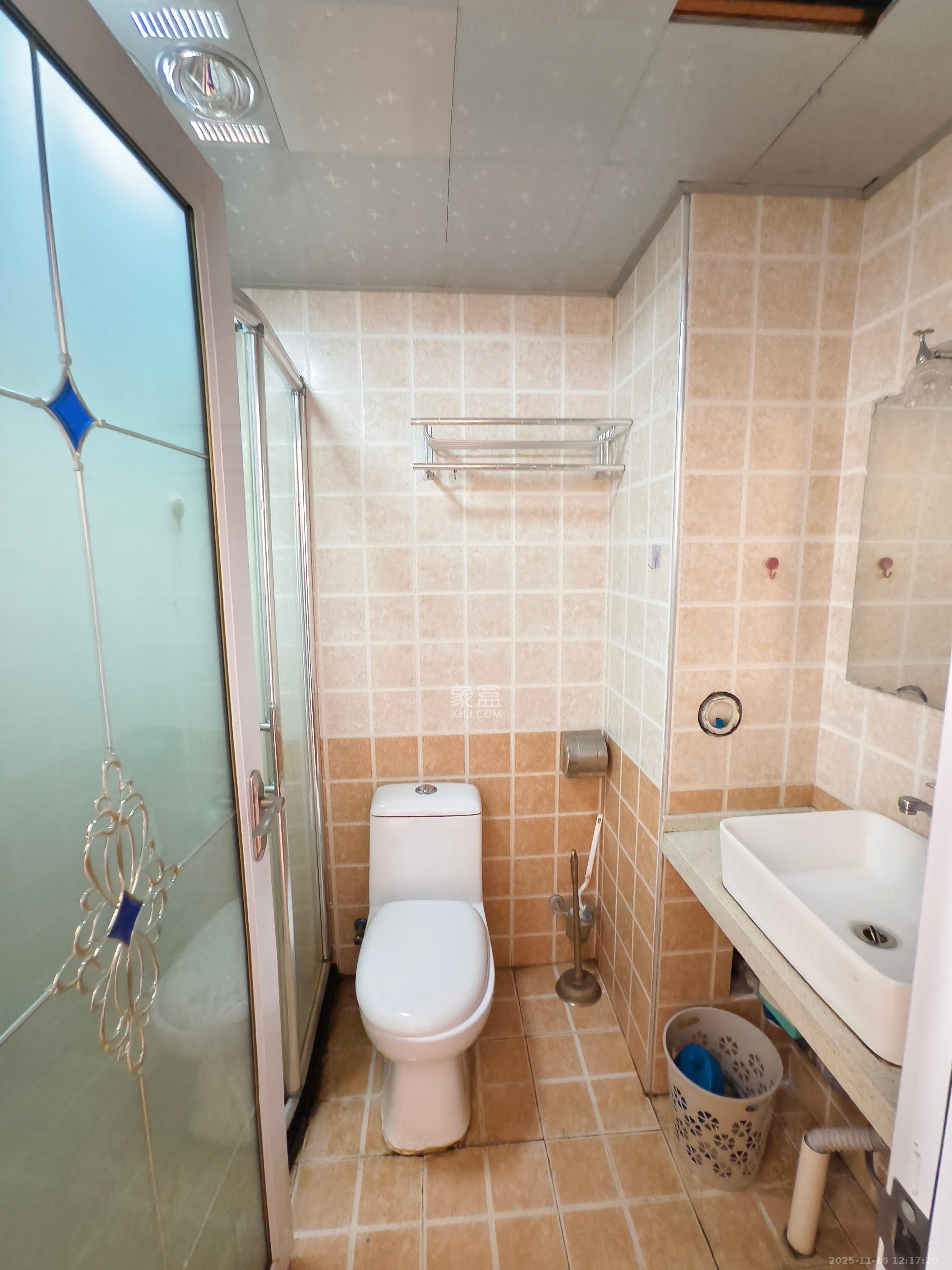 长房时代城 1室1厅1卫 1500.0元/月 长房时代城 1室1厅1卫 1500.0元/月室内图