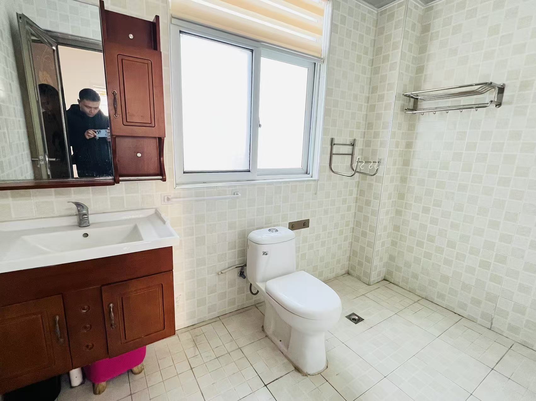 学府花园(文苑瑞景) 3室2厅2卫 1500.0元/月 学府花园(文苑瑞景) 3室2厅2卫 1500.0元/月室内图