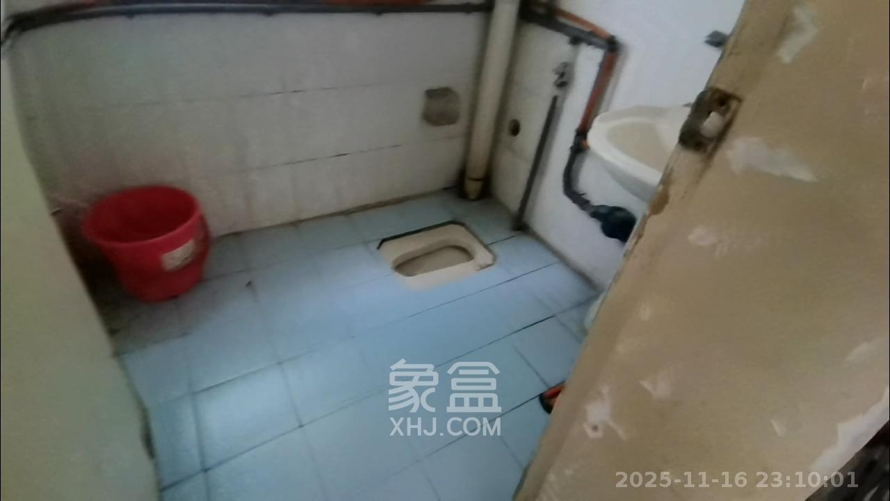 金帆小区 3室2厅2卫 1400.0元/月 金帆小区 3室2厅2卫 1400.0元/月室内图