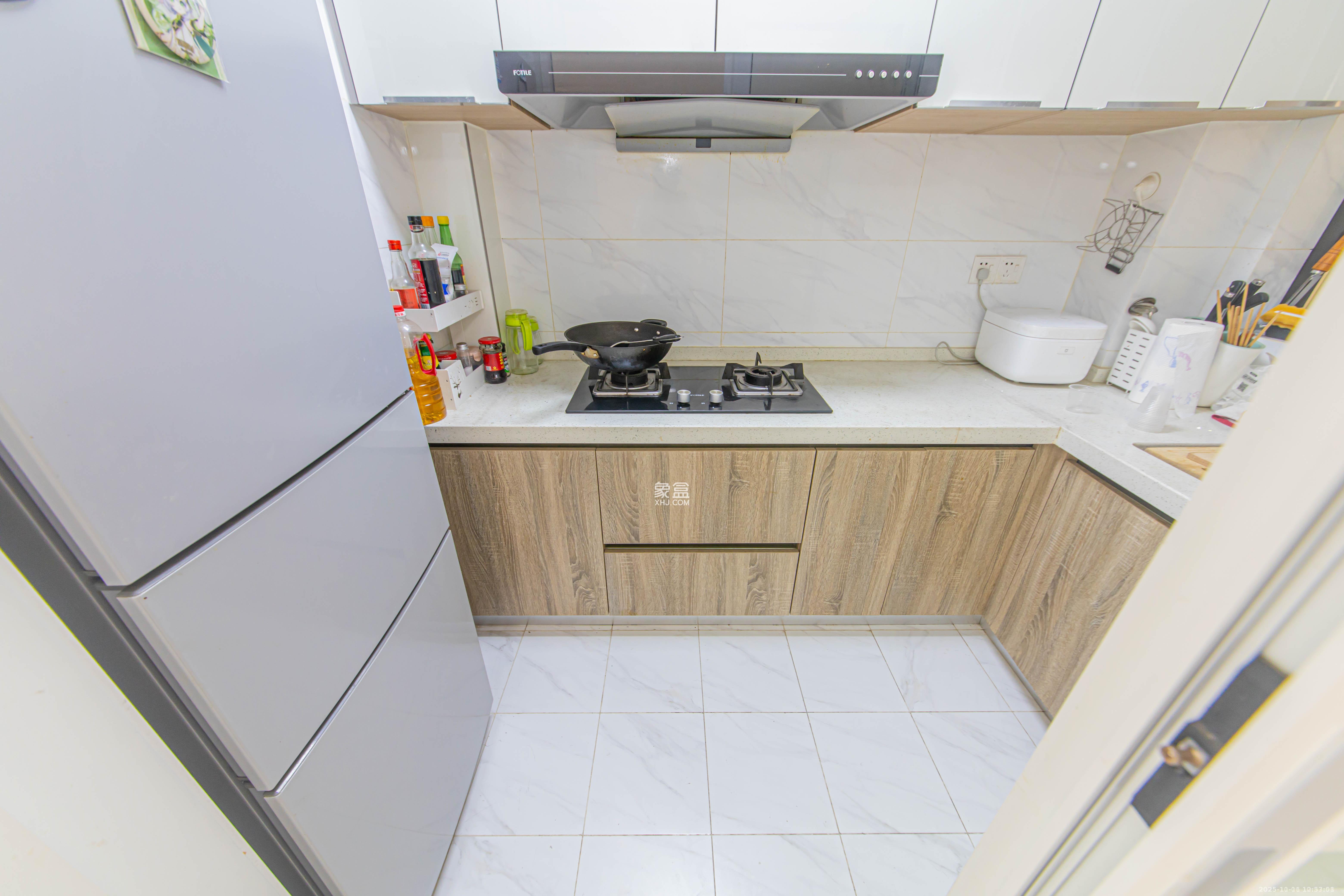 北辰中央公园DF区 3室2厅1卫 2800.0元/月 北辰中央公园DF区 3室2厅1卫 2800.0元/月室内图