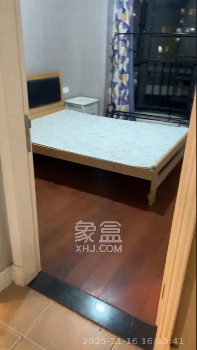 保利城(中航城国际社区、郡原美村) 1室1厅1卫 1200.0元/月 保利城(中航城国际社区、郡原美村) 1室1厅1卫 1200.0元/月室内图