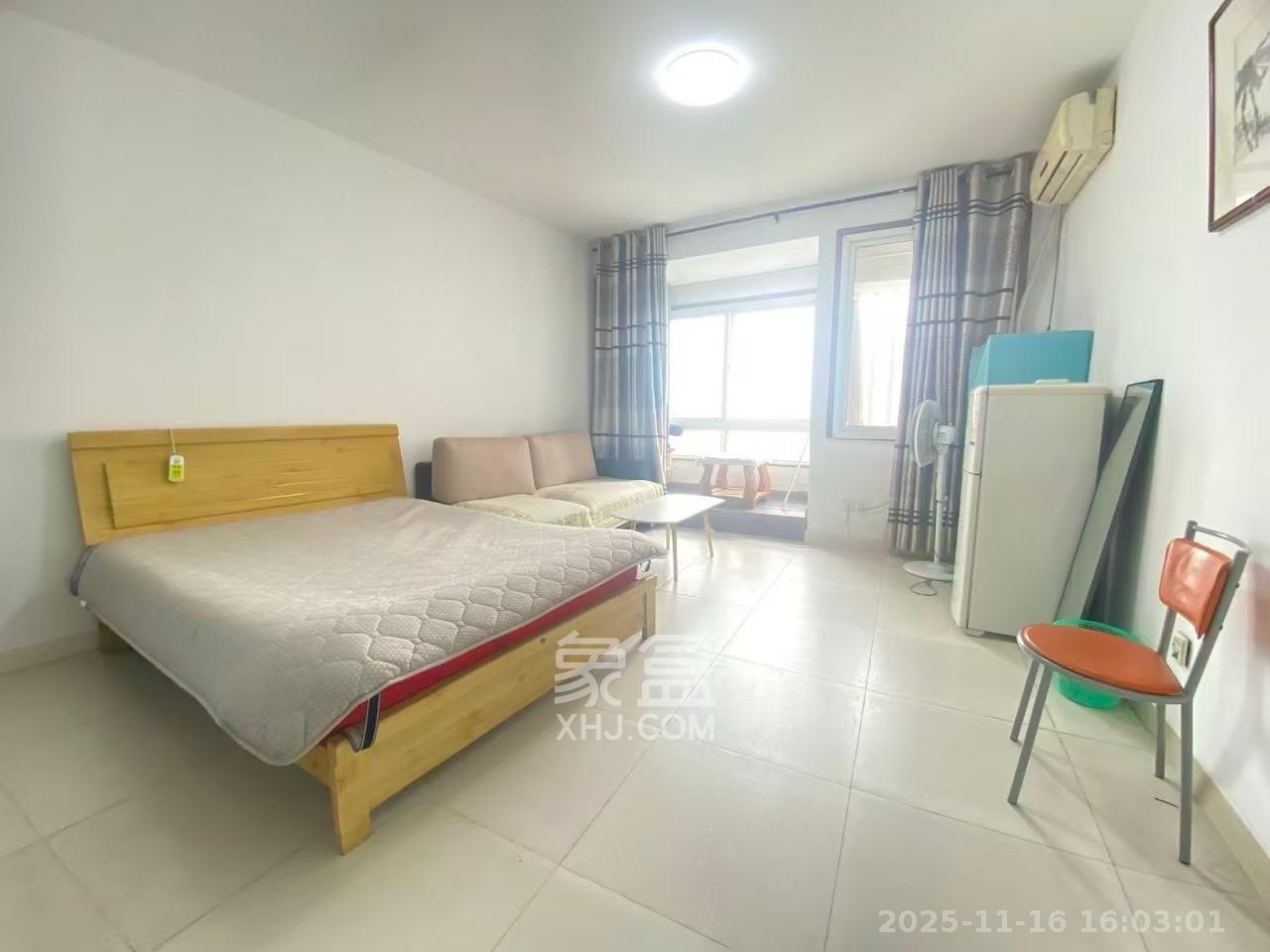 四季美景一、二期  1室1厅1卫    1100.0元/月