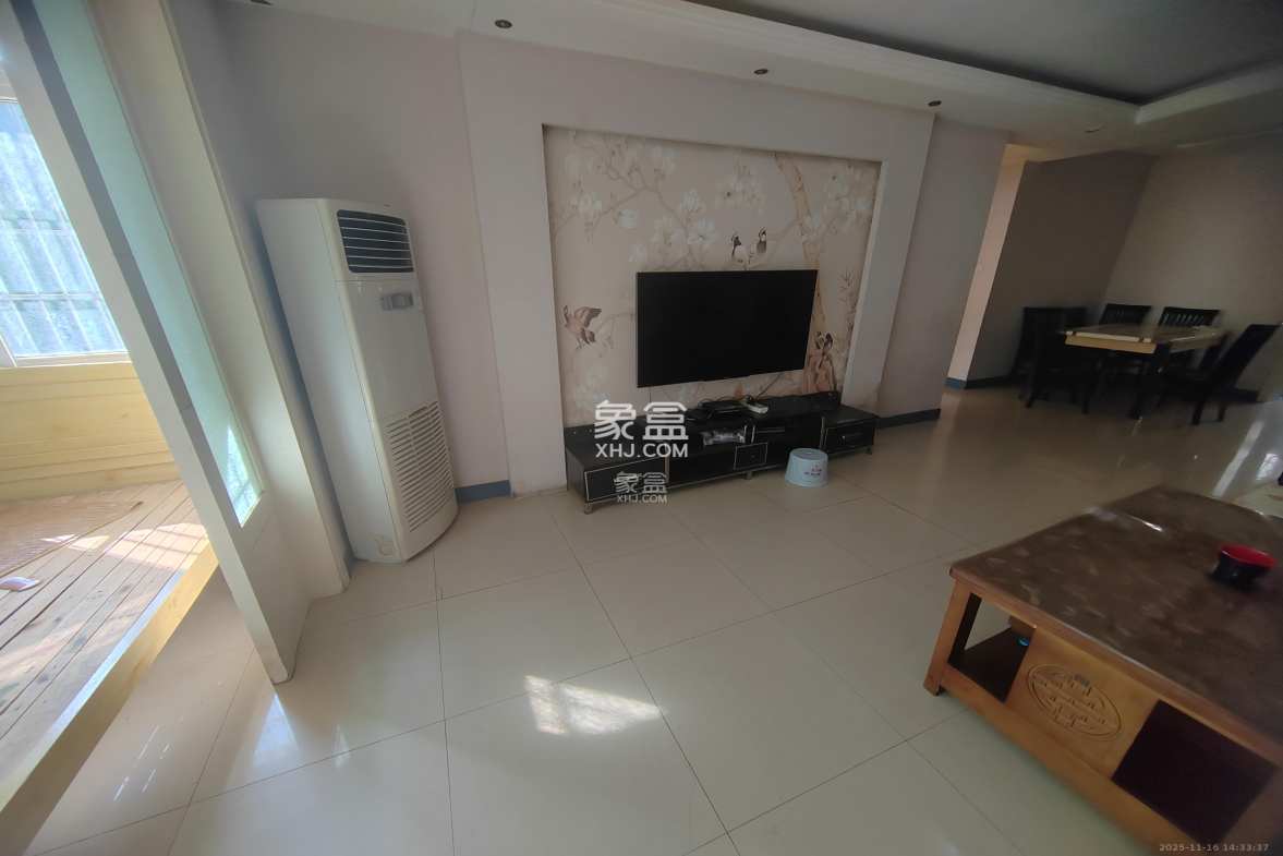 怡景民居 2室2厅1卫 1500.0元/月 怡景民居 2室2厅1卫 1500.0元/月室内图