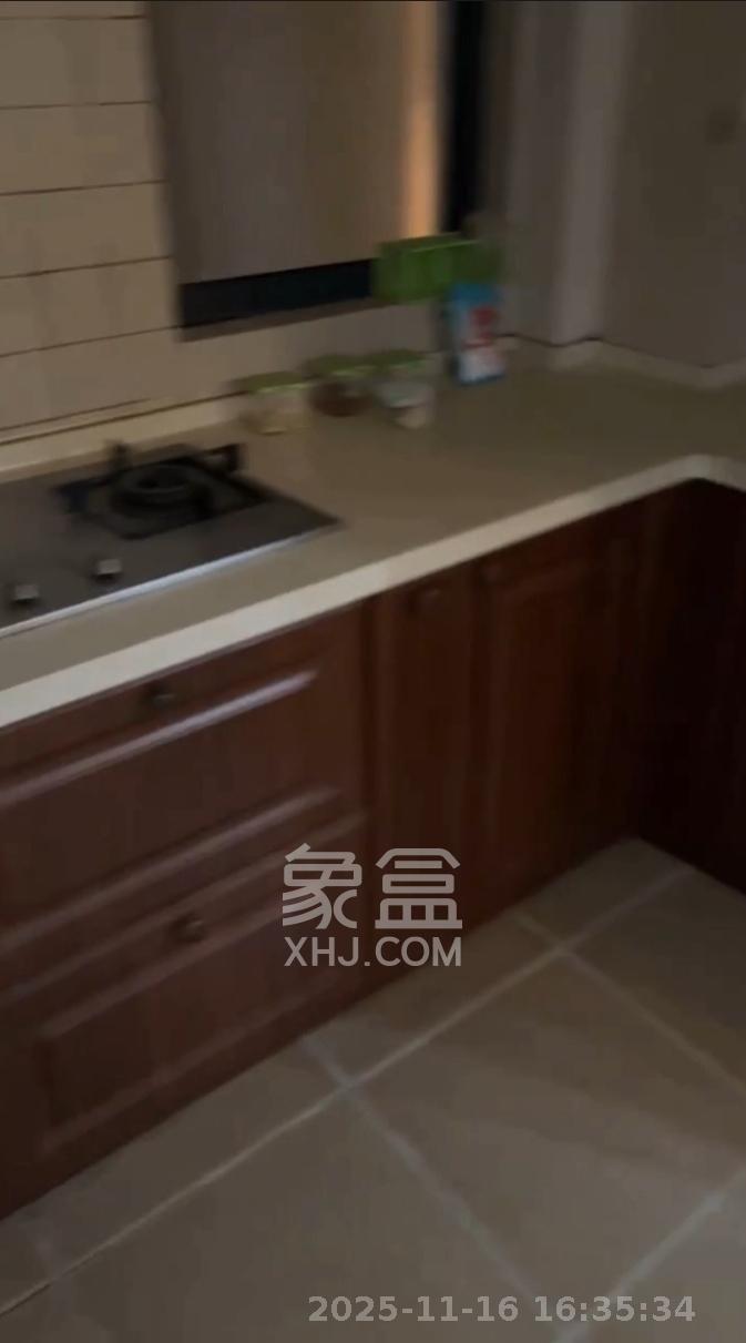 保利城（中航城国际社区、郡原美村）  1室1厅1卫    1200.0元/月室内图