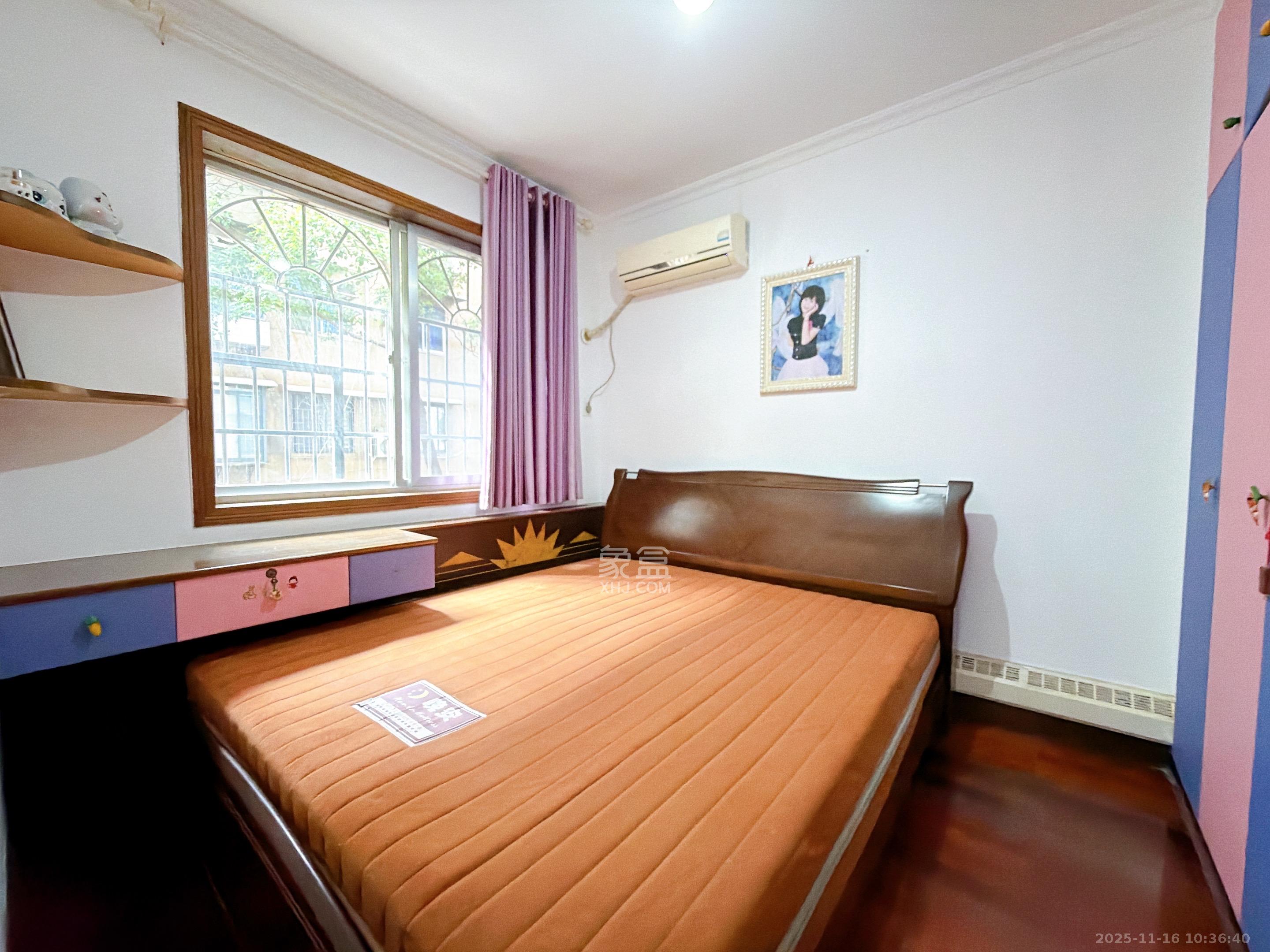 湖南日报宿舍  3室2厅1卫    3500.0元/月室内图