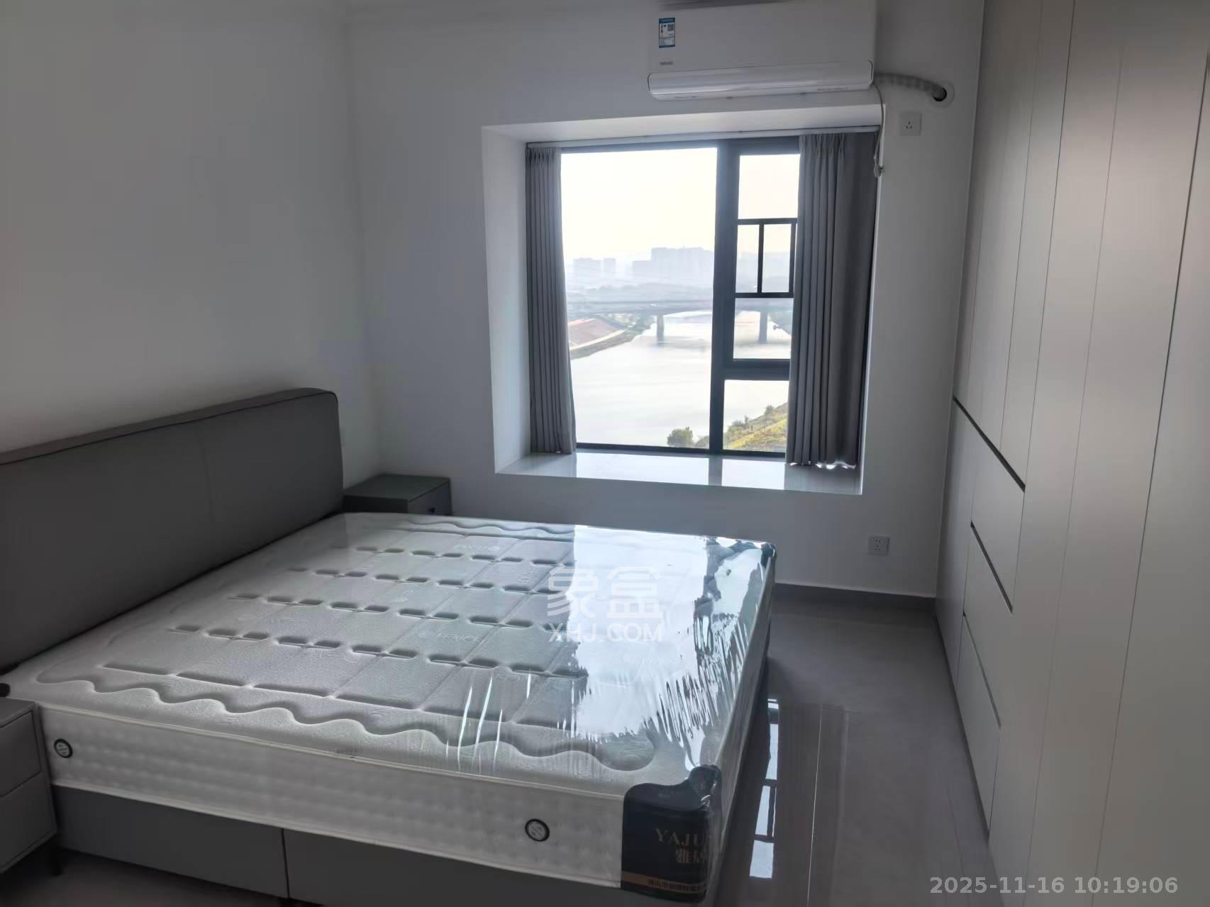 伊景园滨河苑  3室2厅2卫    2300.0元/月室内图