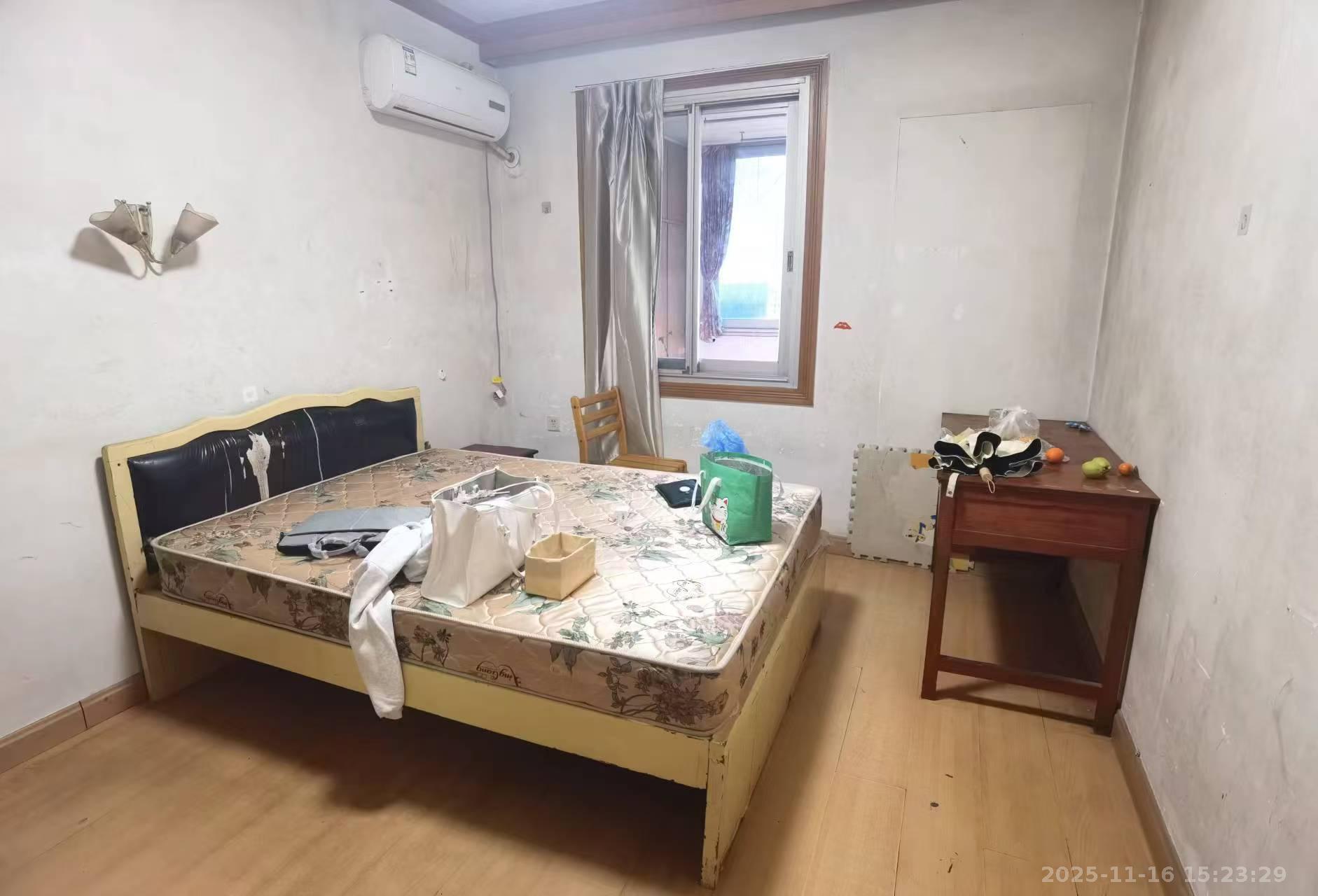 南园小区 2室2厅1卫 1400.0元/月 南园小区 2室2厅1卫 1400.0元/月室内图