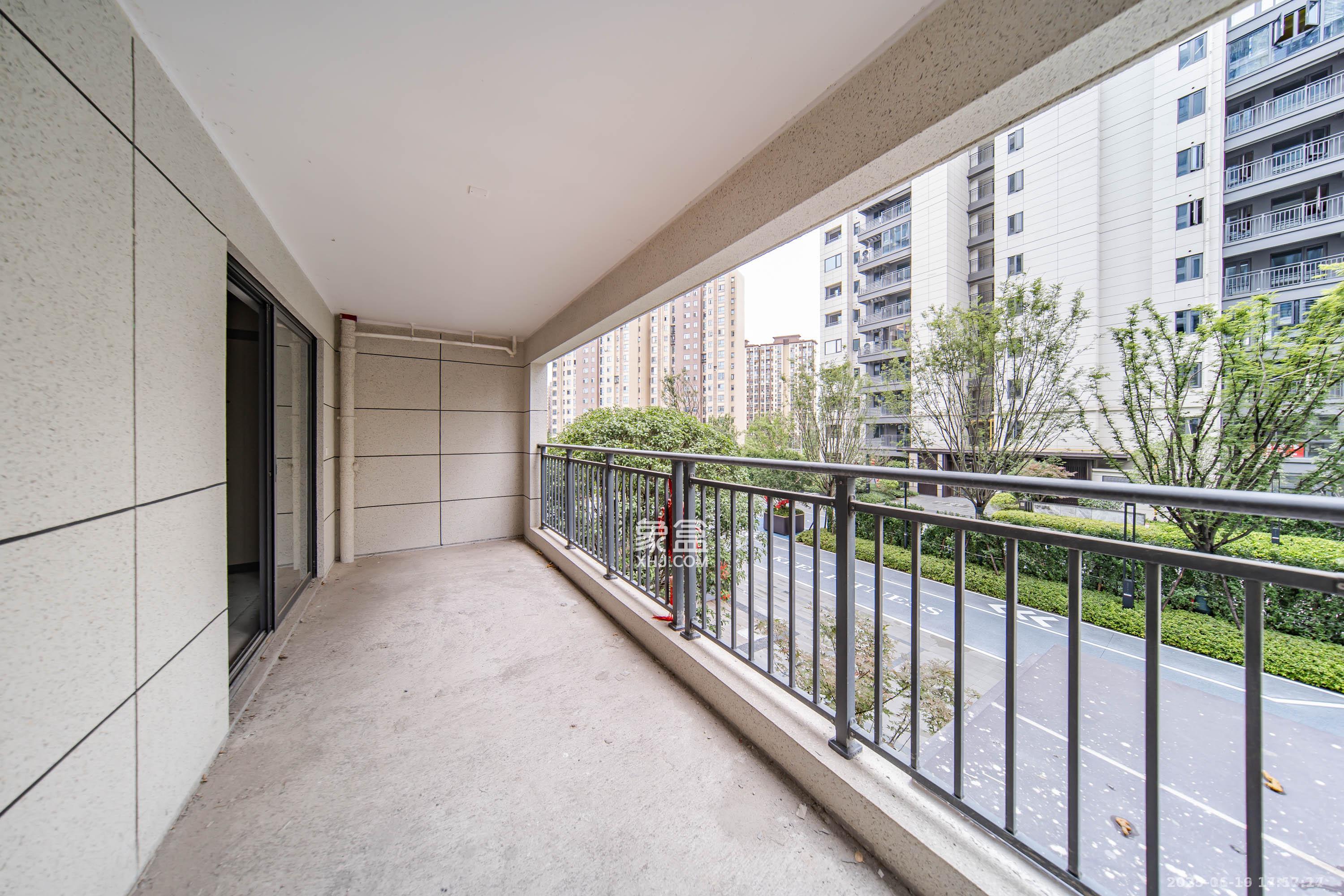 保利长交锦上 3室2厅1卫 1500.0元/月 保利长交锦上 3室2厅1卫 1500.0元/月室内图