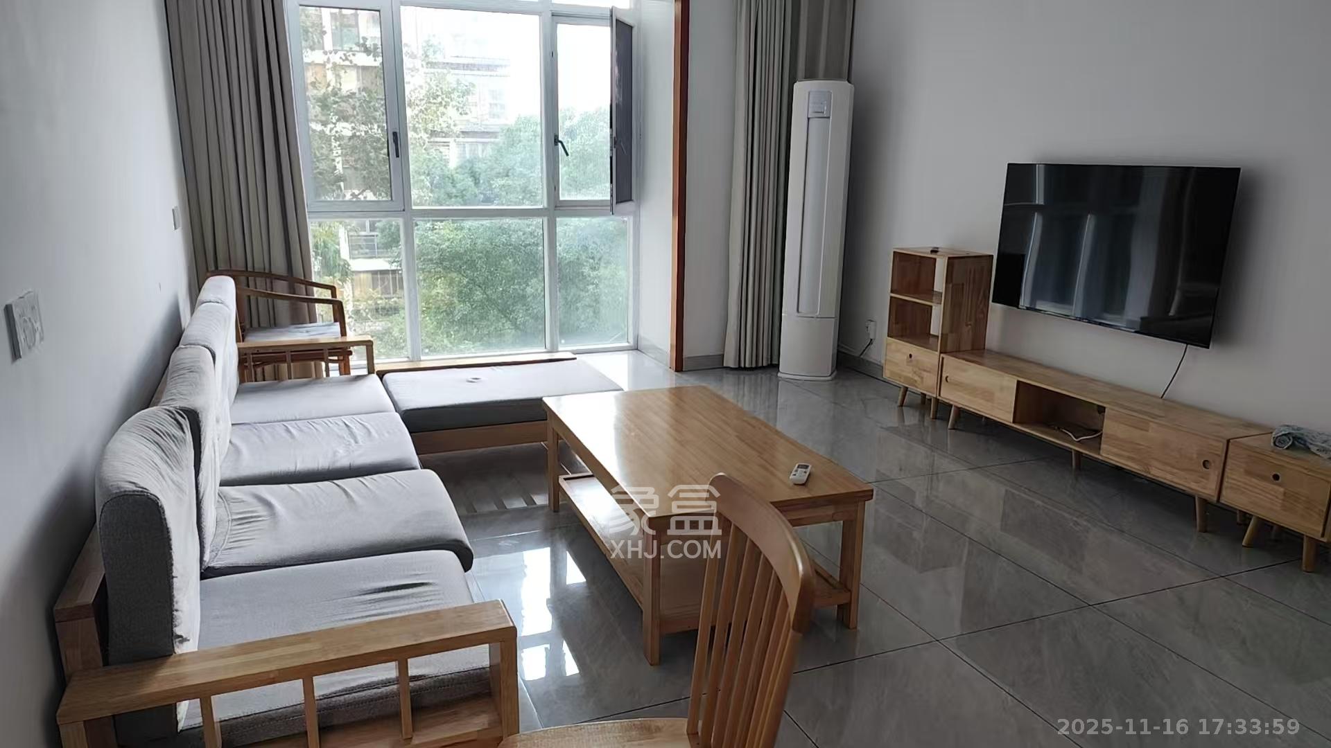 银港水晶城  3室2厅2卫    3000.0元/月