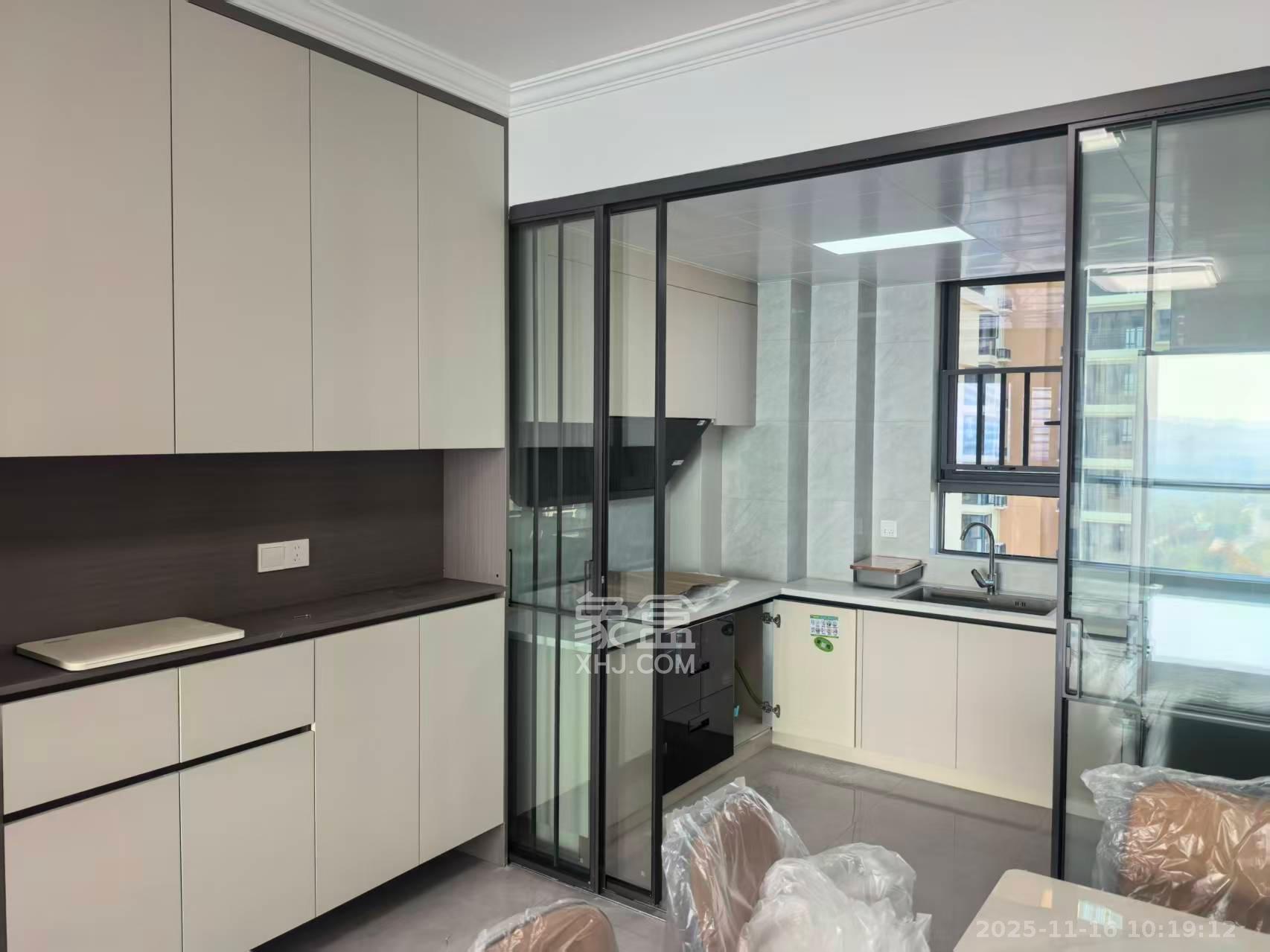 伊景园滨河苑  3室2厅2卫    2300.0元/月室内图