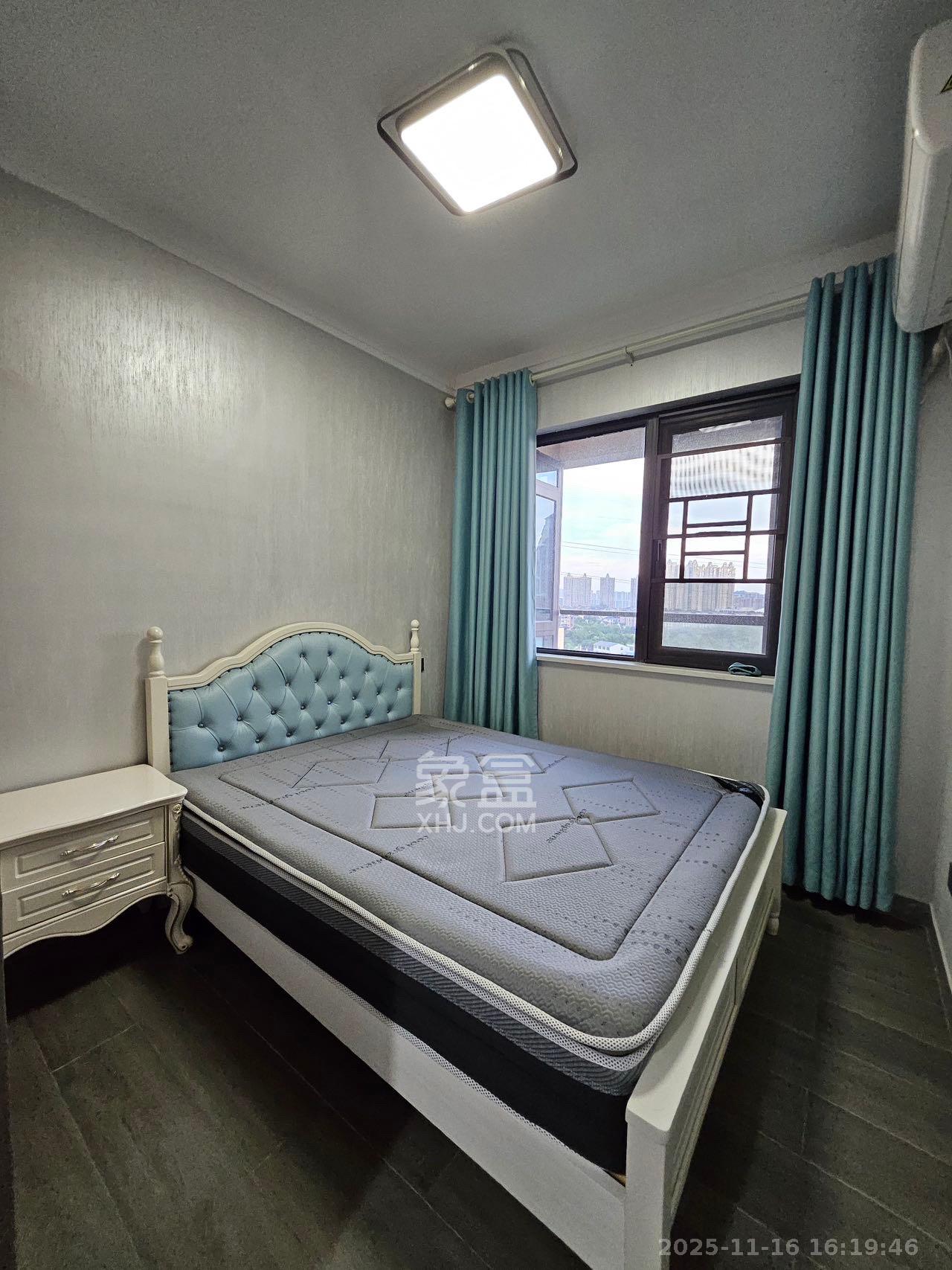 绿城高尔夫小镇 2室2厅1卫 1900.0元/月 绿城高尔夫小镇 2室2厅1卫 1900.0元/月室内图