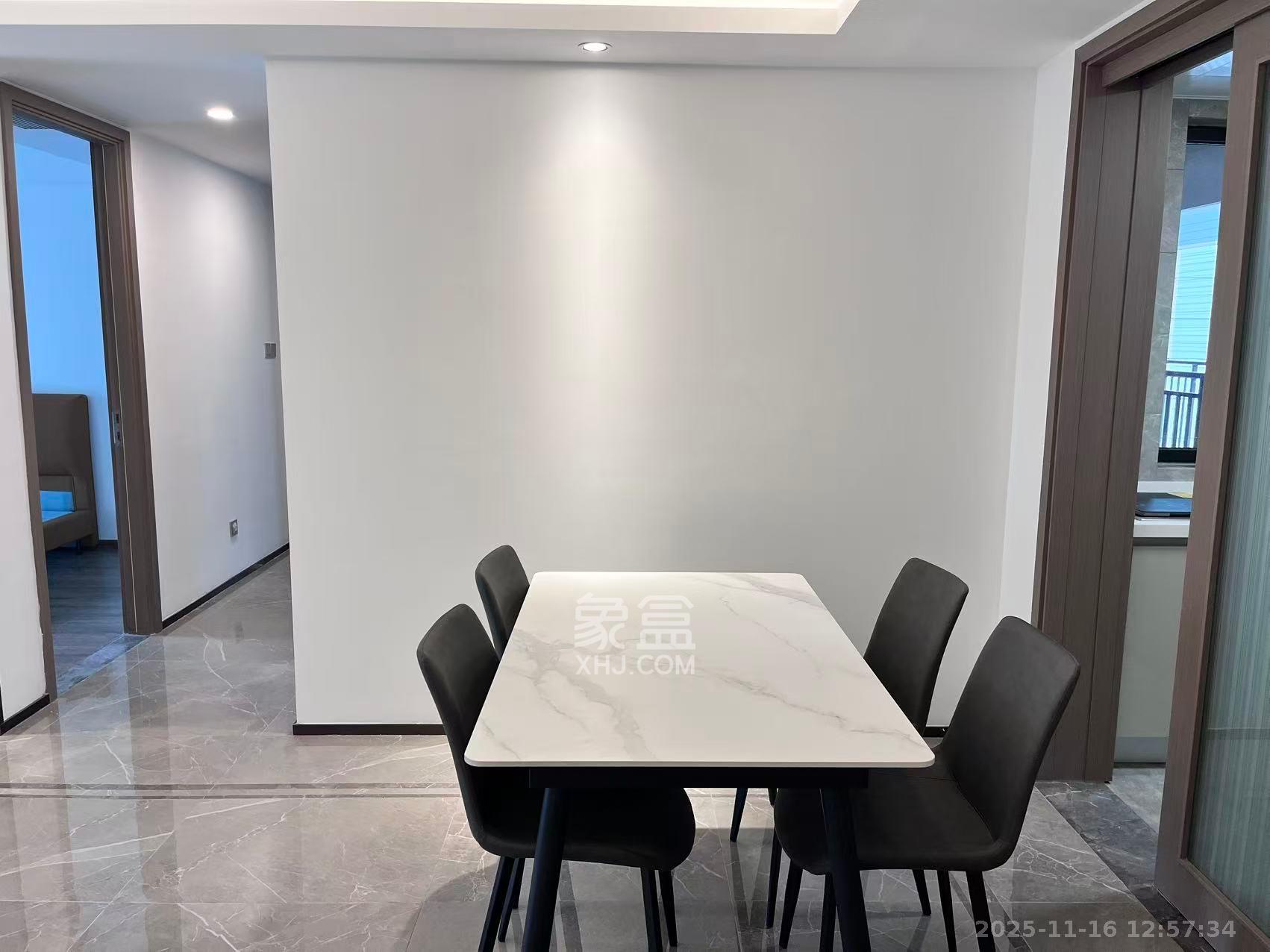 金茂建发泊悦  3室2厅2卫    3500.0元/月室内图