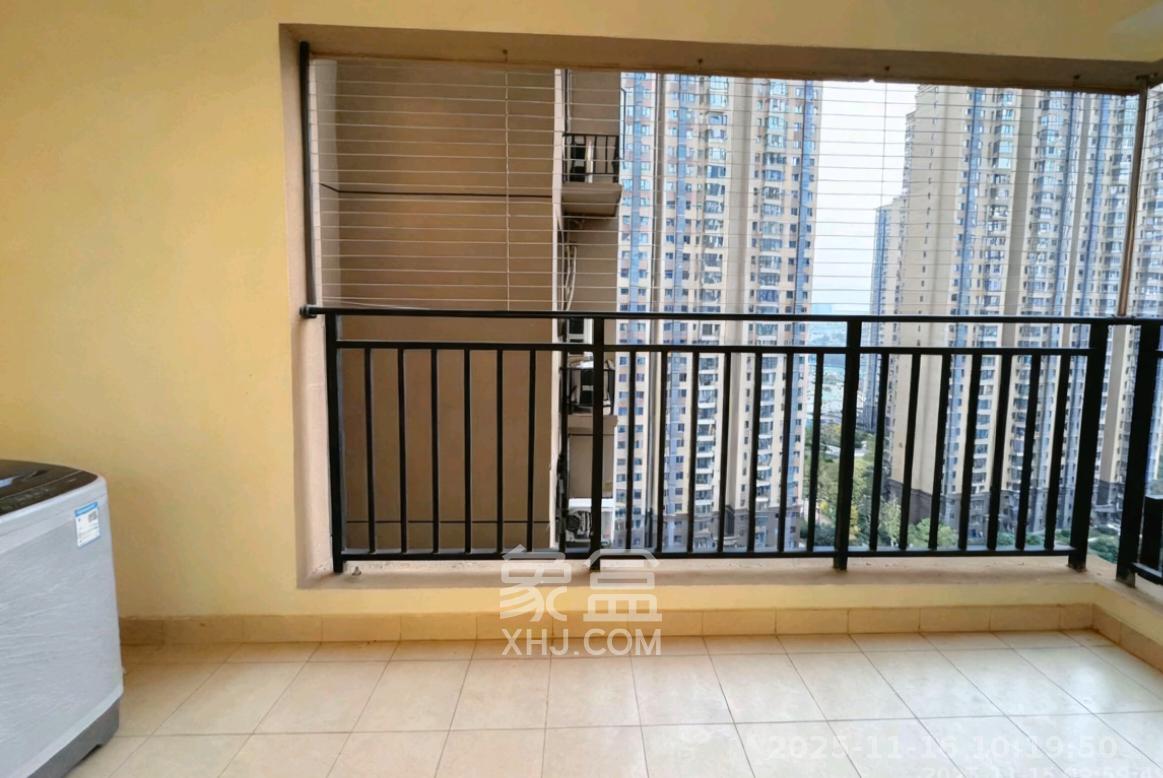 中建嘉和城凤凰台（中建瑞兴家园）  4室2厅2卫    2500.0元/月室内图