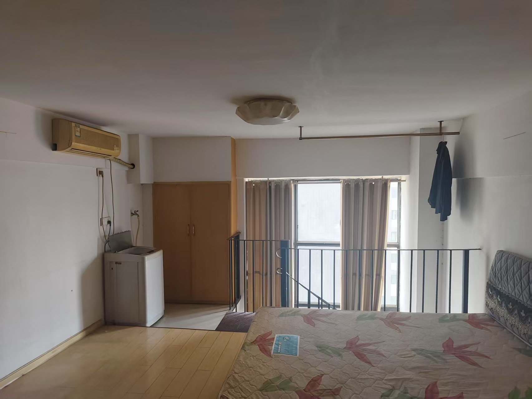 龙泰上品 1室0厅0卫 800.0元/月 龙泰上品 1室0厅0卫 800.0元/月室内图