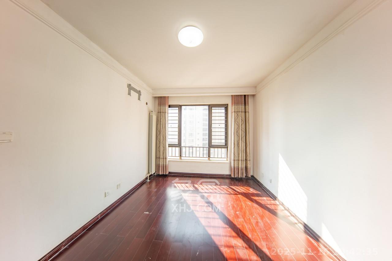 中海国际二期 3室2厅1卫 1900.0元/月 中海国际二期 3室2厅1卫 1900.0元/月室内图