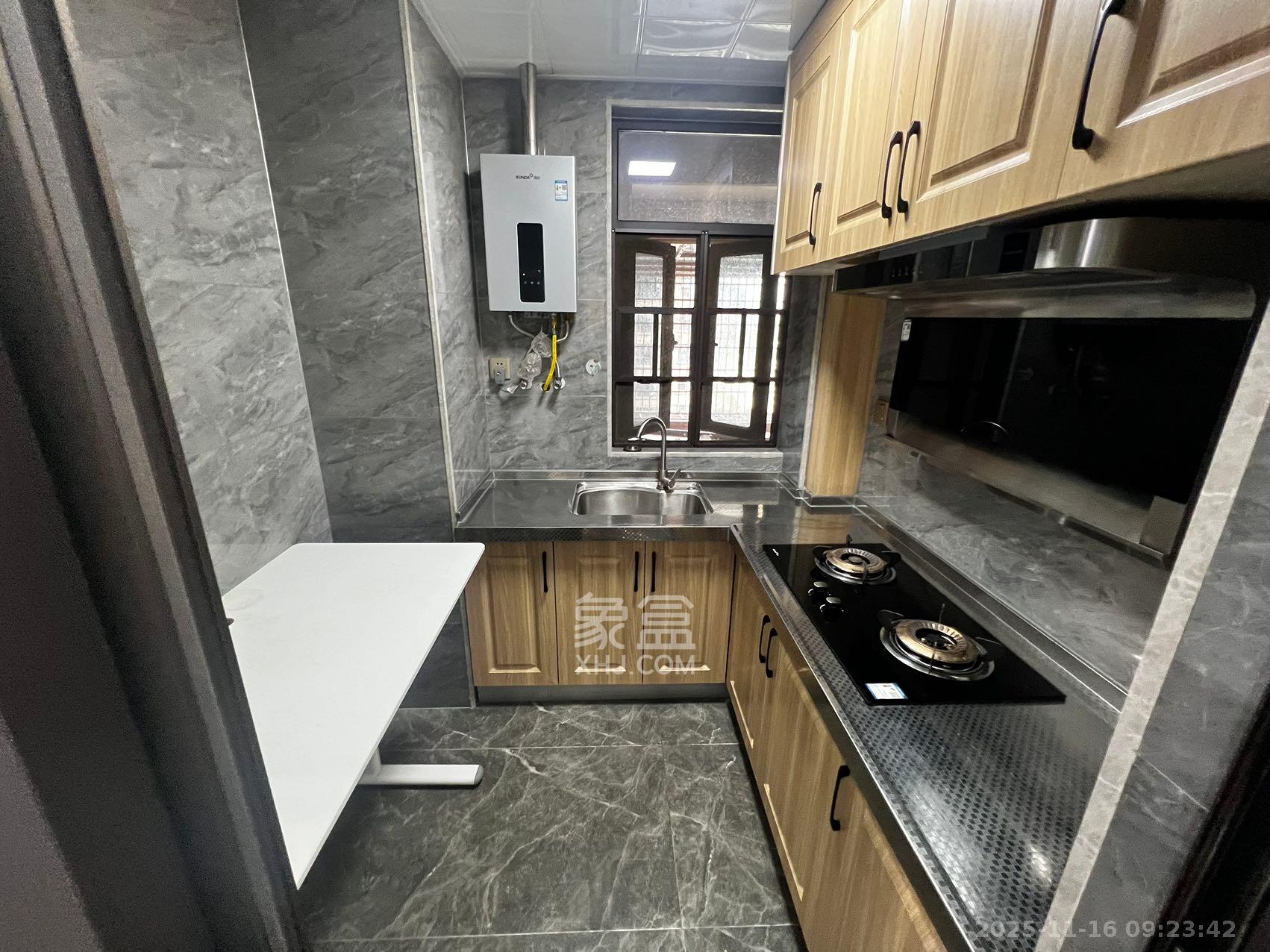 嘉雨兴园  2室1厅1卫    2800.0元/月室内图