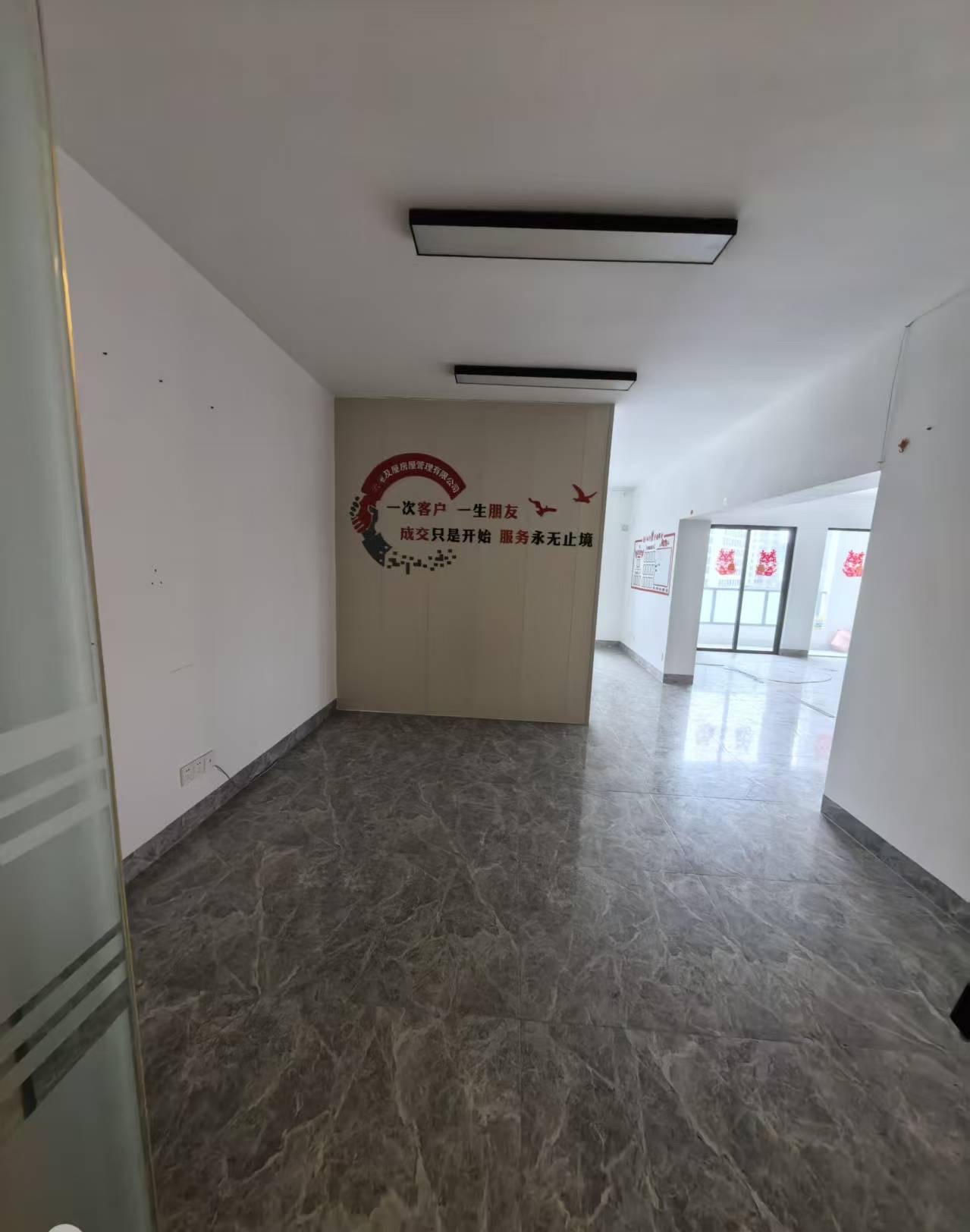 绿地海德公馆 1室1厅1卫 6000.0元/月 绿地海德公馆 1室1厅1卫 6000.0元/月室内图