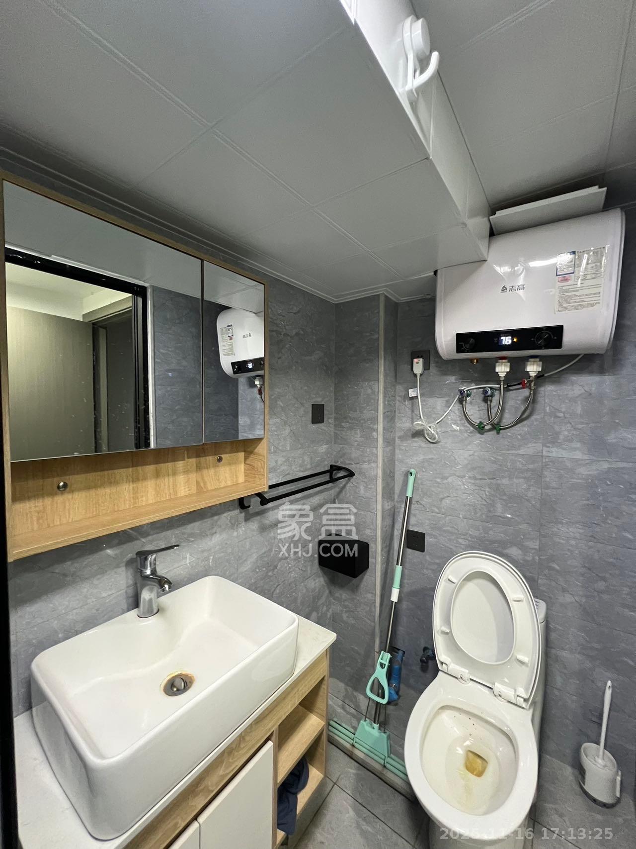 弘坤云寓 1室0厅0卫 1600.0元/月 弘坤云寓 1室0厅0卫 1600.0元/月室内图