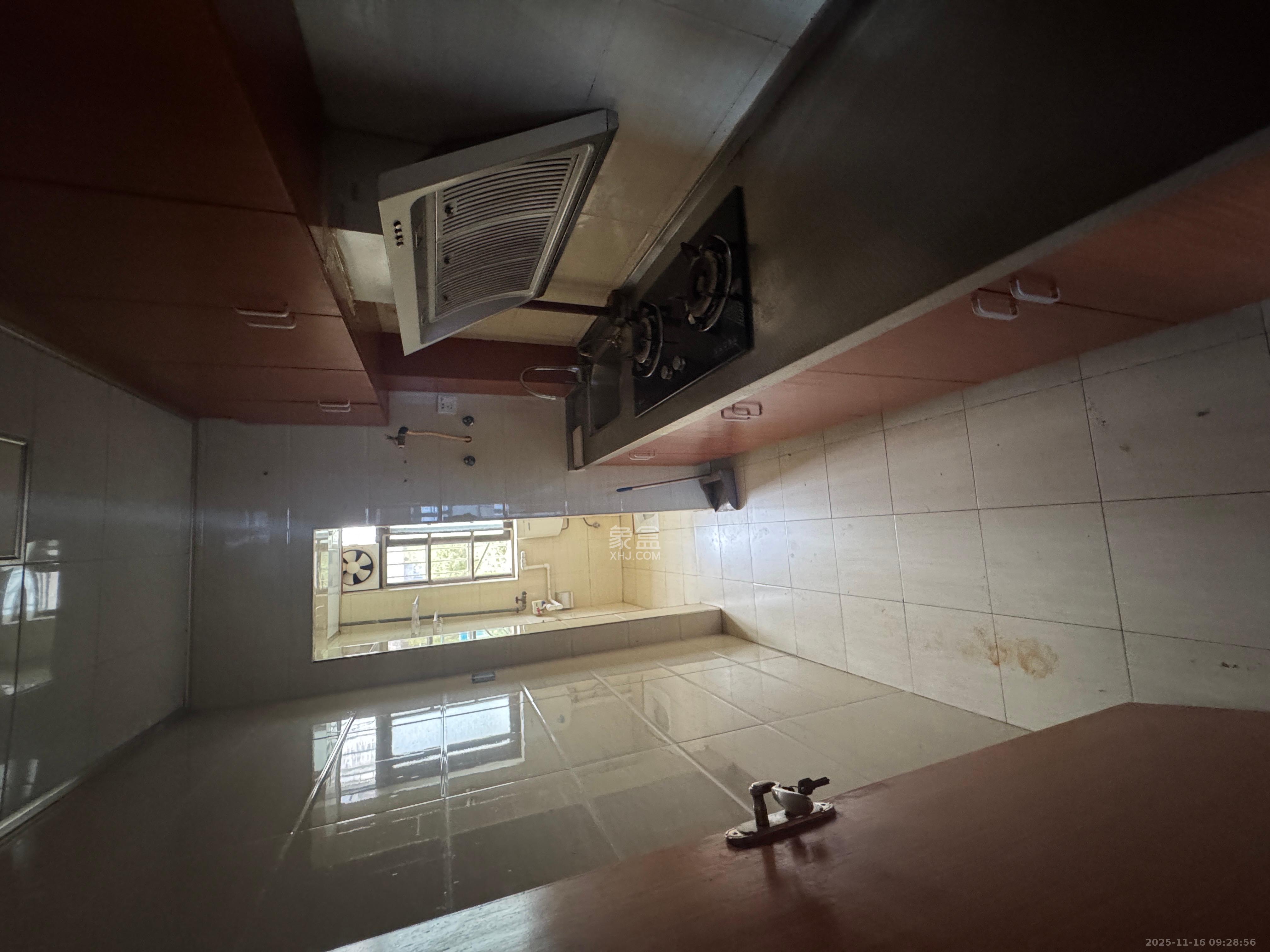 乔庄社区  3室1厅1卫    1300.0元/月室内图