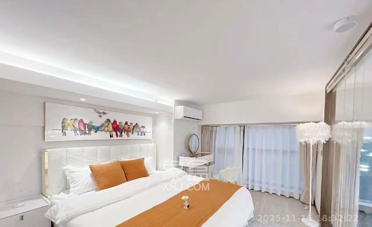 华远华时代  4室2厅2卫    4600.0元/月