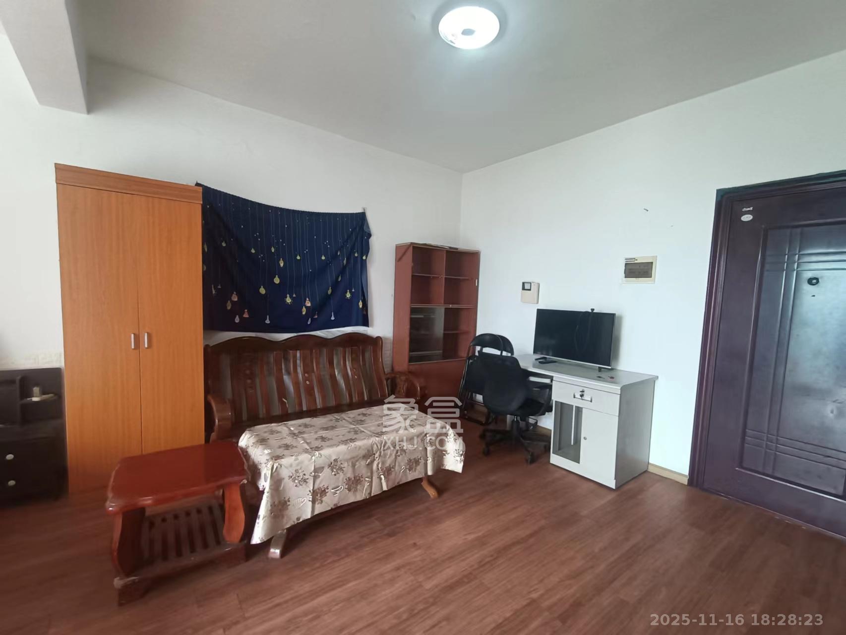 世景华庭  1室0厅0卫    1100.0元/月室内图