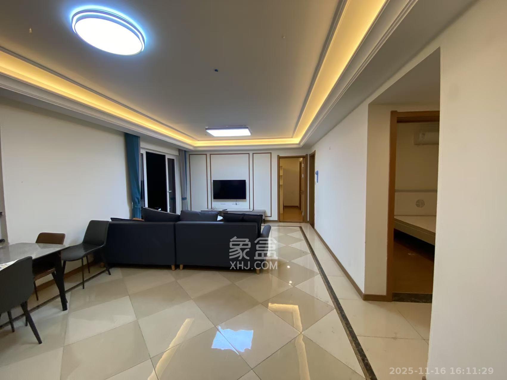 金科集美天辰  4室2厅2卫    2700.0元/月室内图