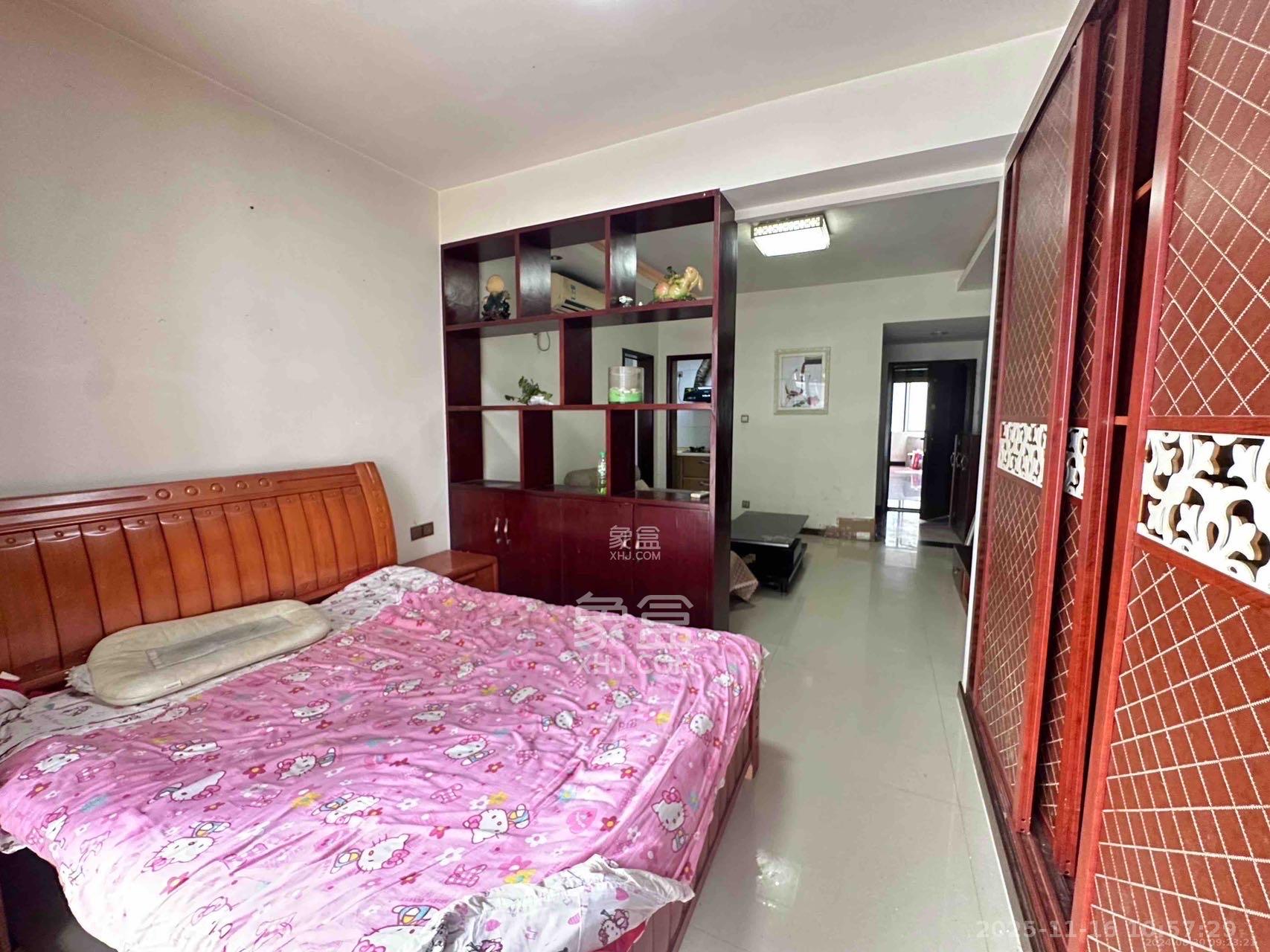 蓝山郡 1室1厅1卫 1300.0元/月 蓝山郡 1室1厅1卫 1300.0元/月室内图