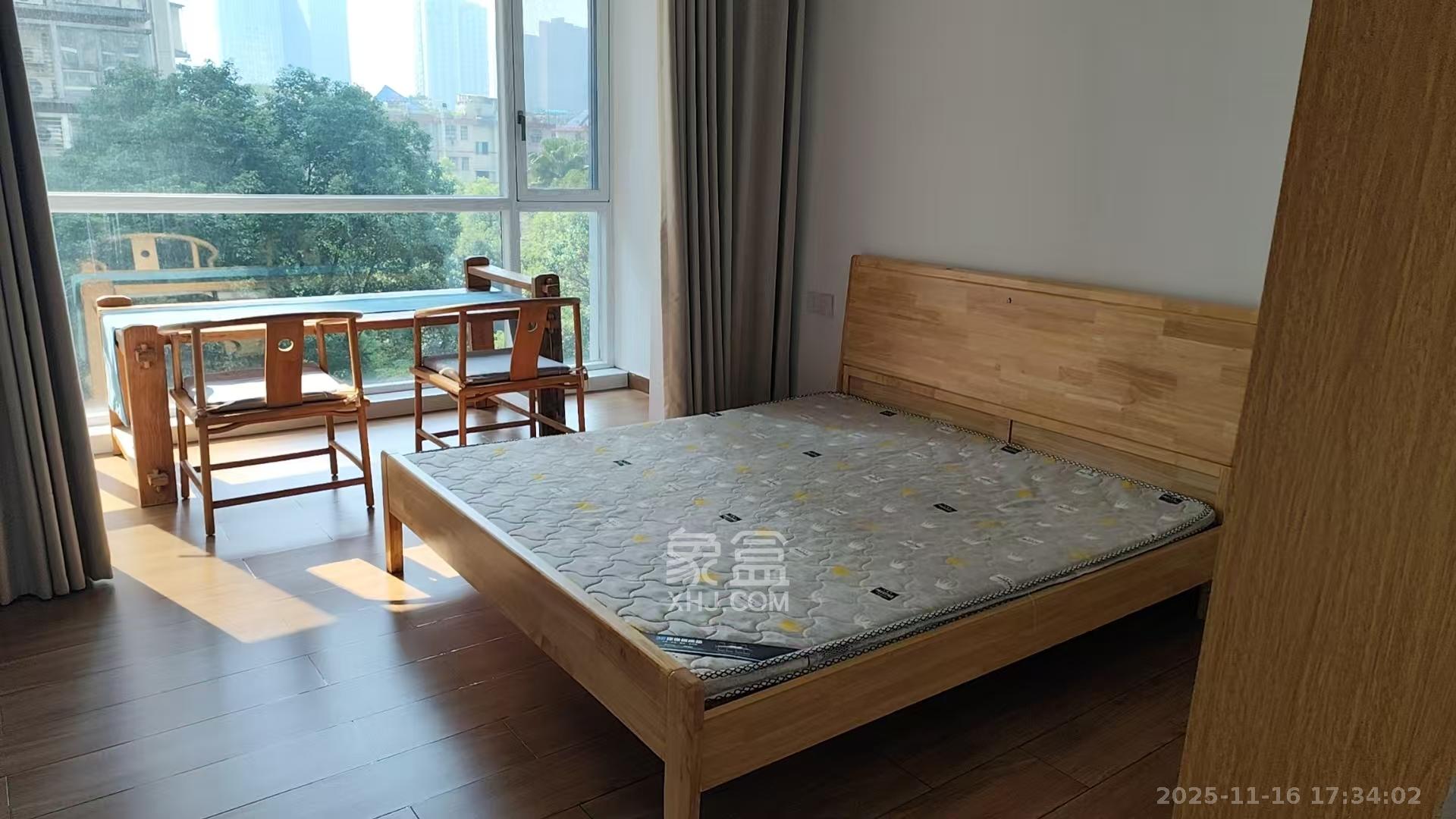 银港水晶城 3室2厅2卫 3000.0元/月 银港水晶城 3室2厅2卫 3000.0元/月室内图