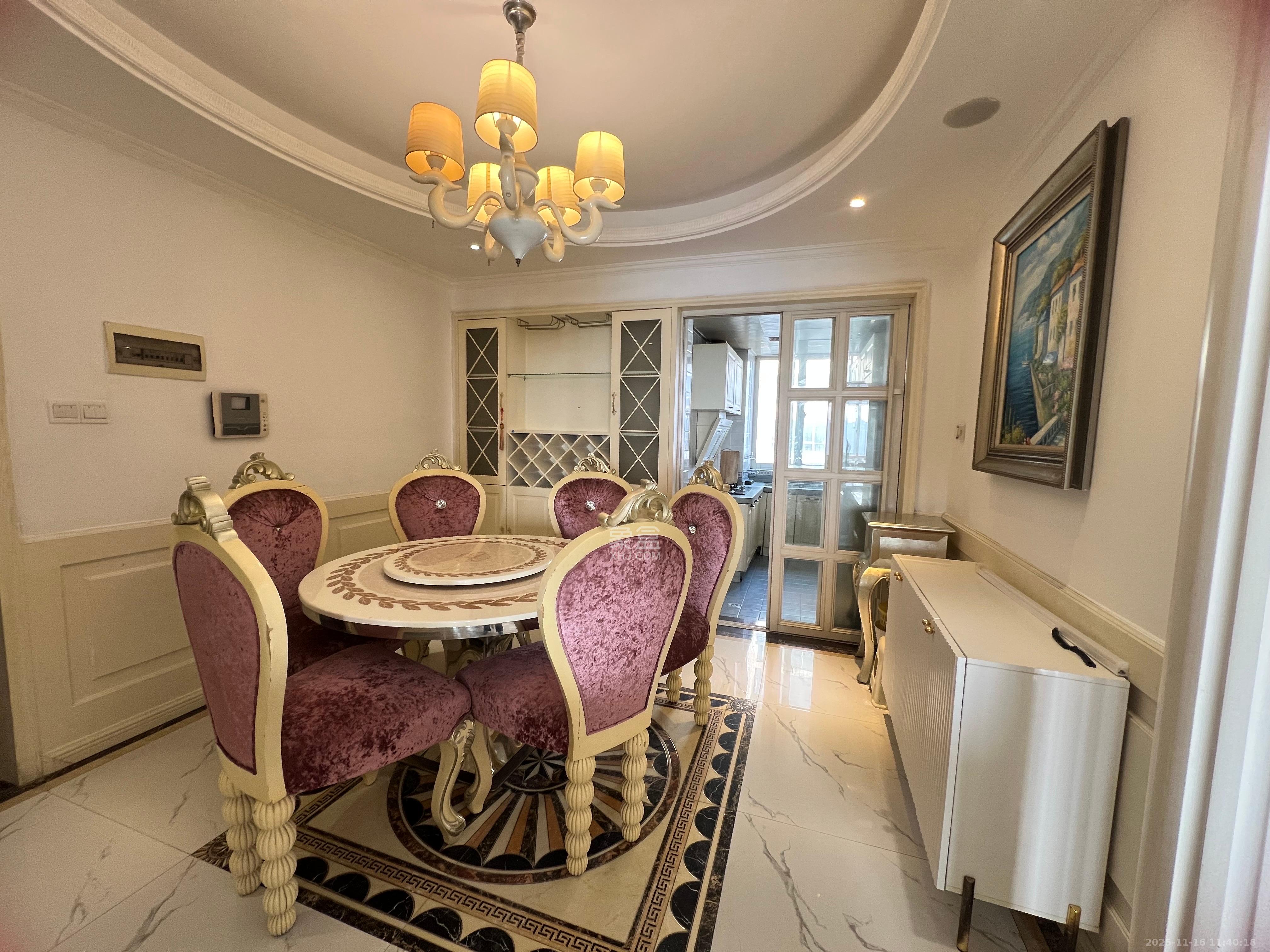 东门壹号家园  3室2厅2卫    2800.0元/月室内图