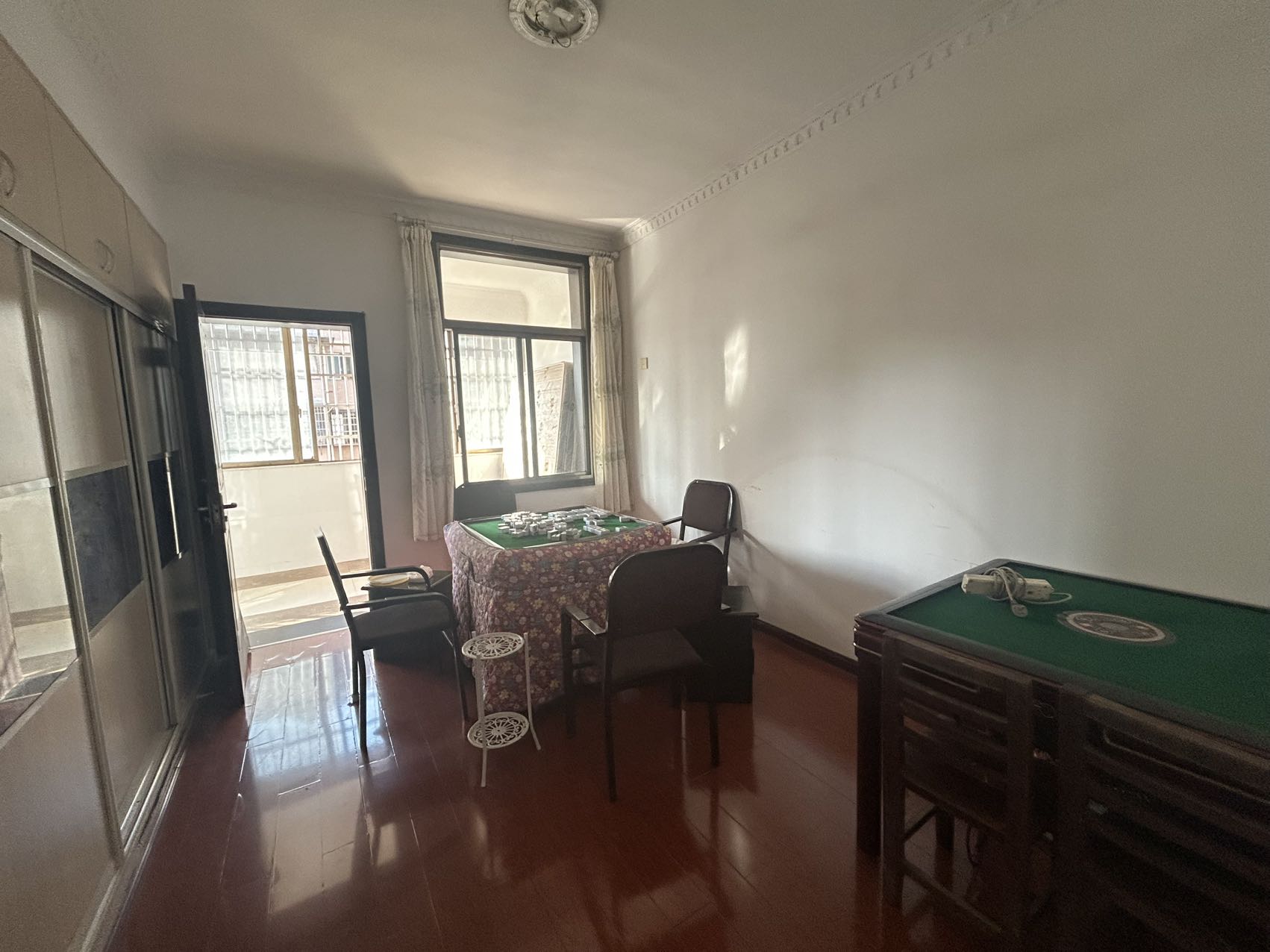 慧泽园（城院教师新村）  4室2厅2卫    80.0万室内图