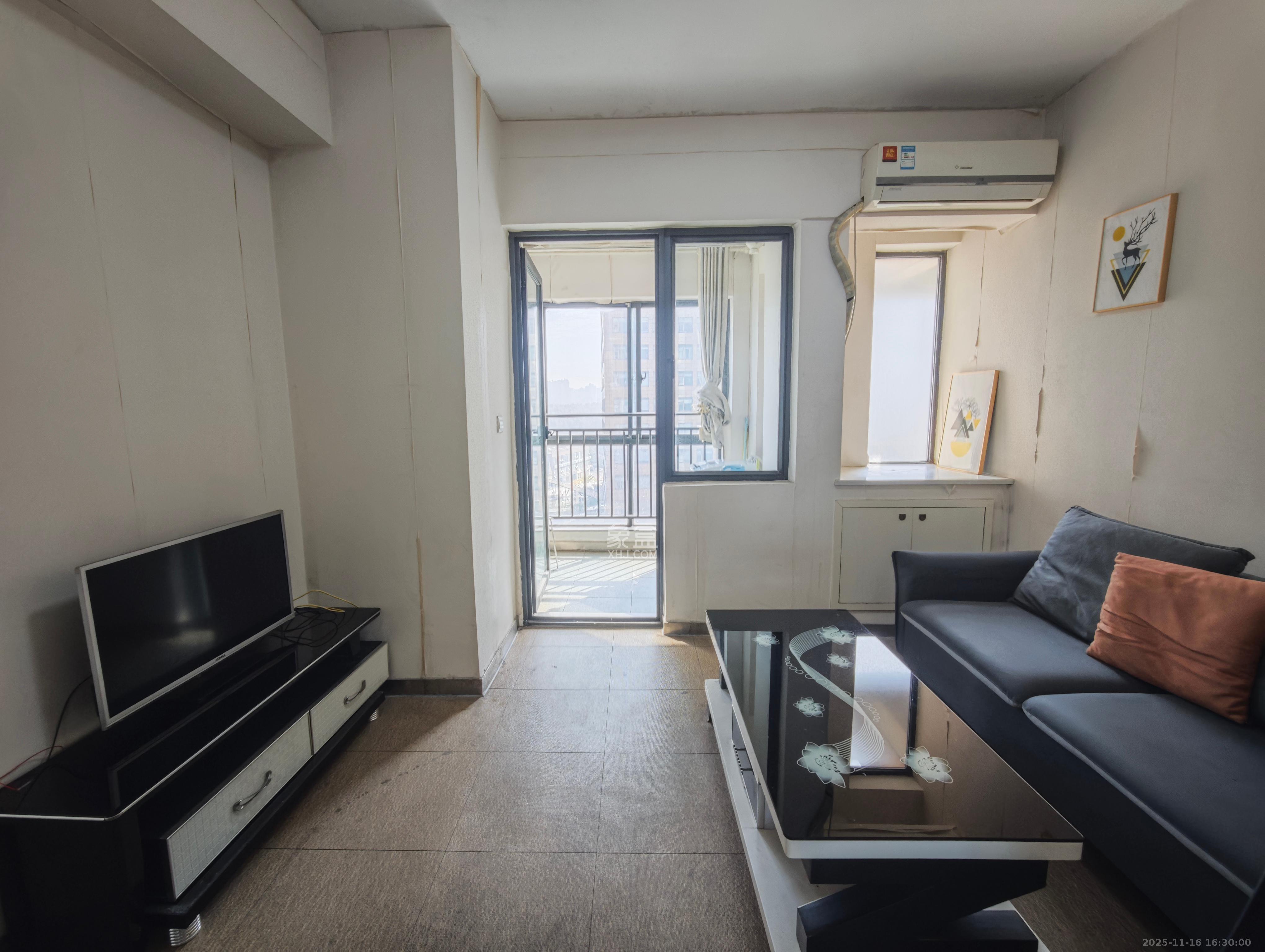 建安像素汇 1室1厅1卫 1400.0元/月 建安像素汇 1室1厅1卫 1400.0元/月室内图