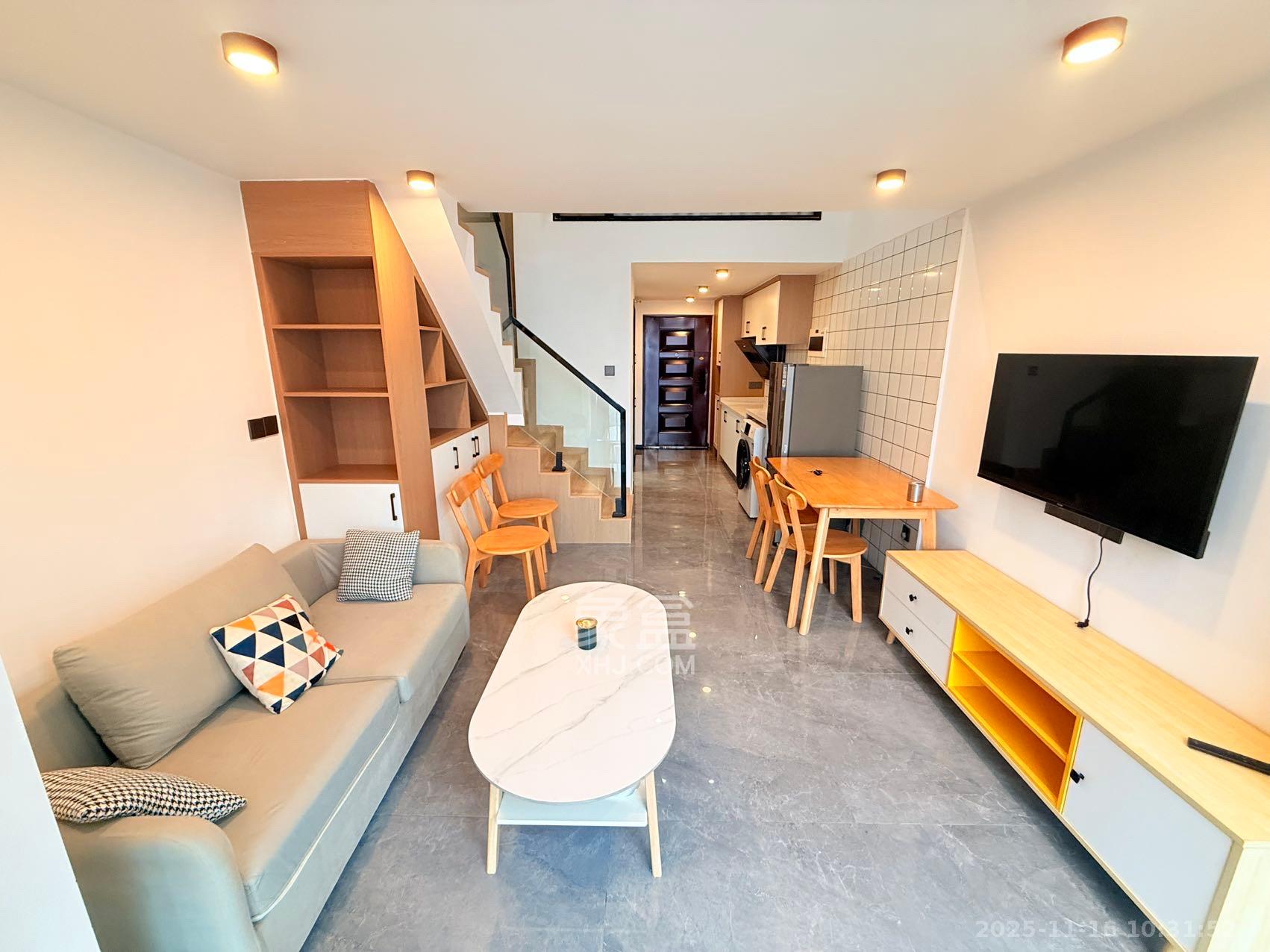 绿地长沙城际空间站（绿地新里佳苑）  2室1厅1卫    2000.0元/月室内图1