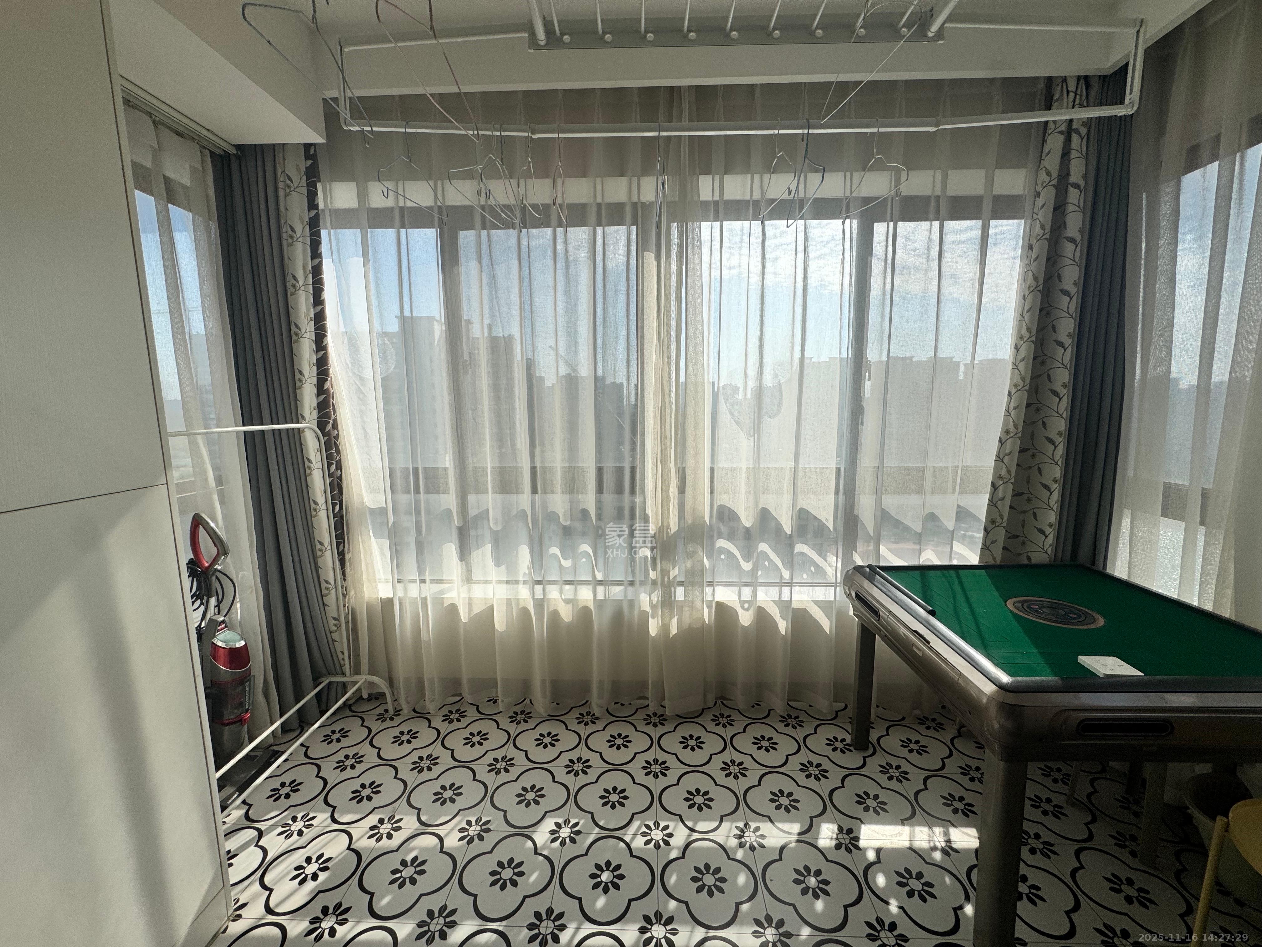 新新花园 2室1厅1卫 2600.0元/月 新新花园 2室1厅1卫 2600.0元/月室内图