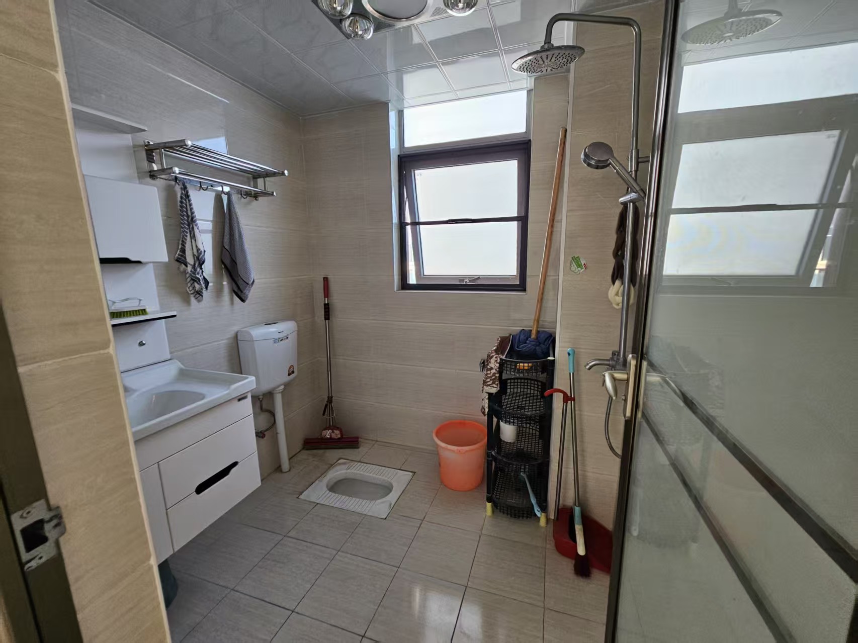 丽景滨江 2室1厅1卫 52.0万 丽景滨江 2室1厅1卫 52.0万室内图