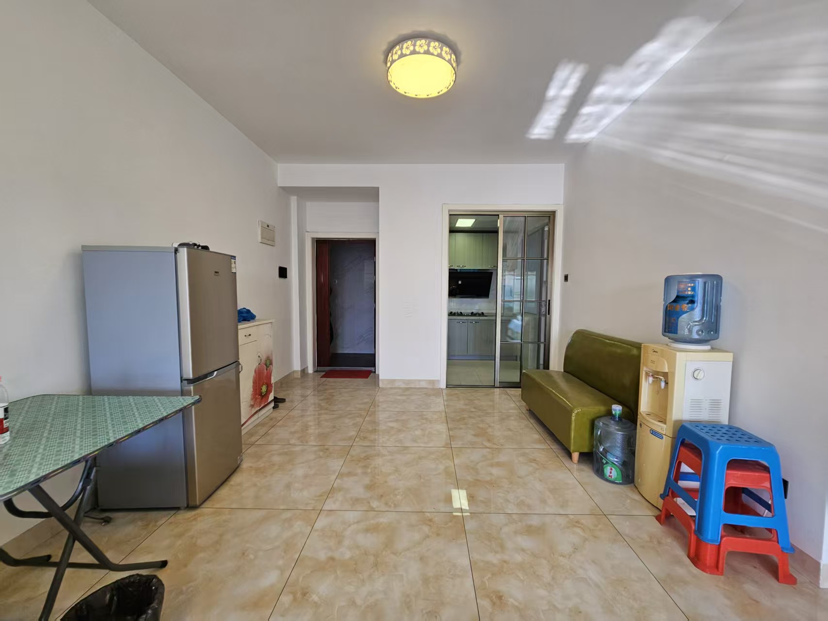 丽景滨江  2室1厅1卫    52.0万室内图