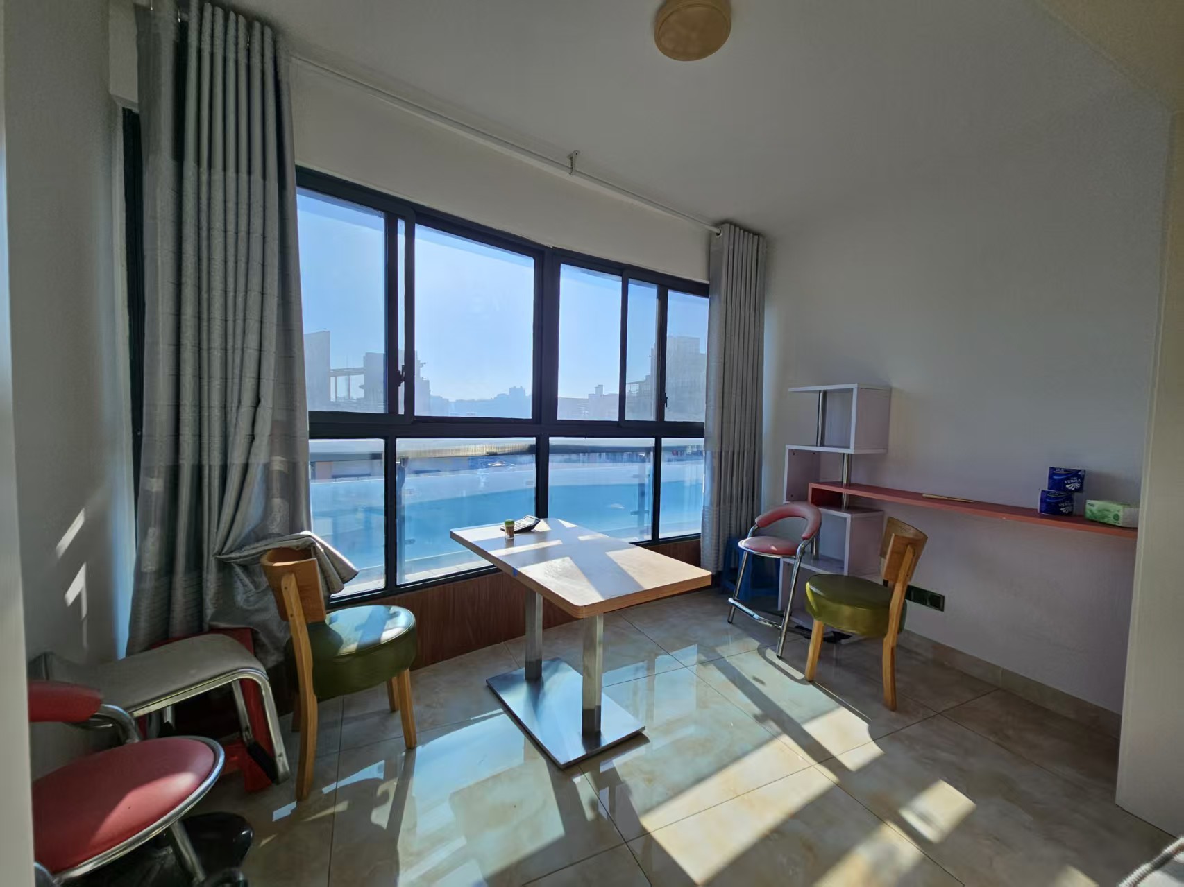 丽景滨江 2室1厅1卫 52.0万 丽景滨江 2室1厅1卫 52.0万室内图