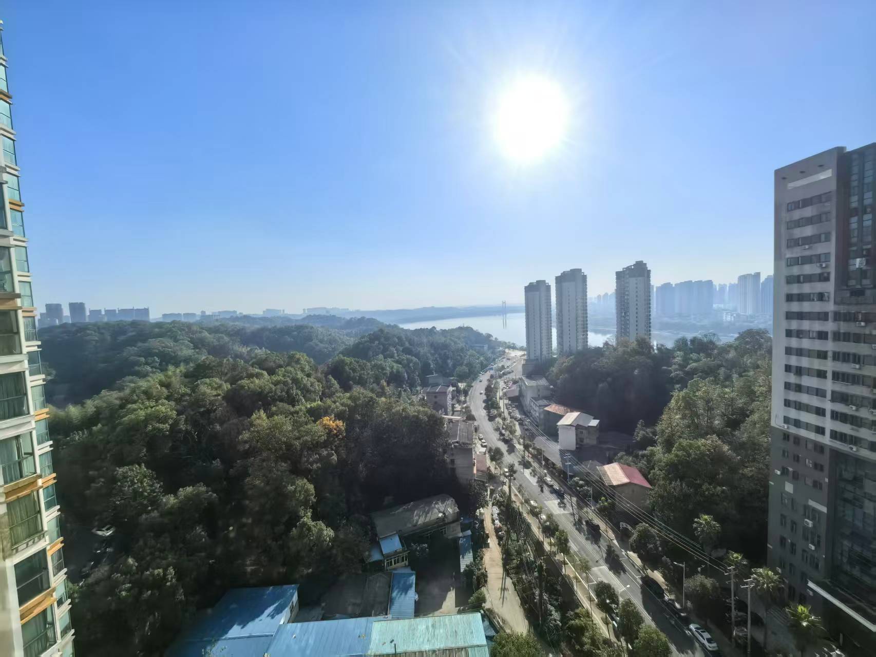 经世皇城 3室2厅2卫 46.8万 经世皇城 3室2厅2卫 46.8万室内图