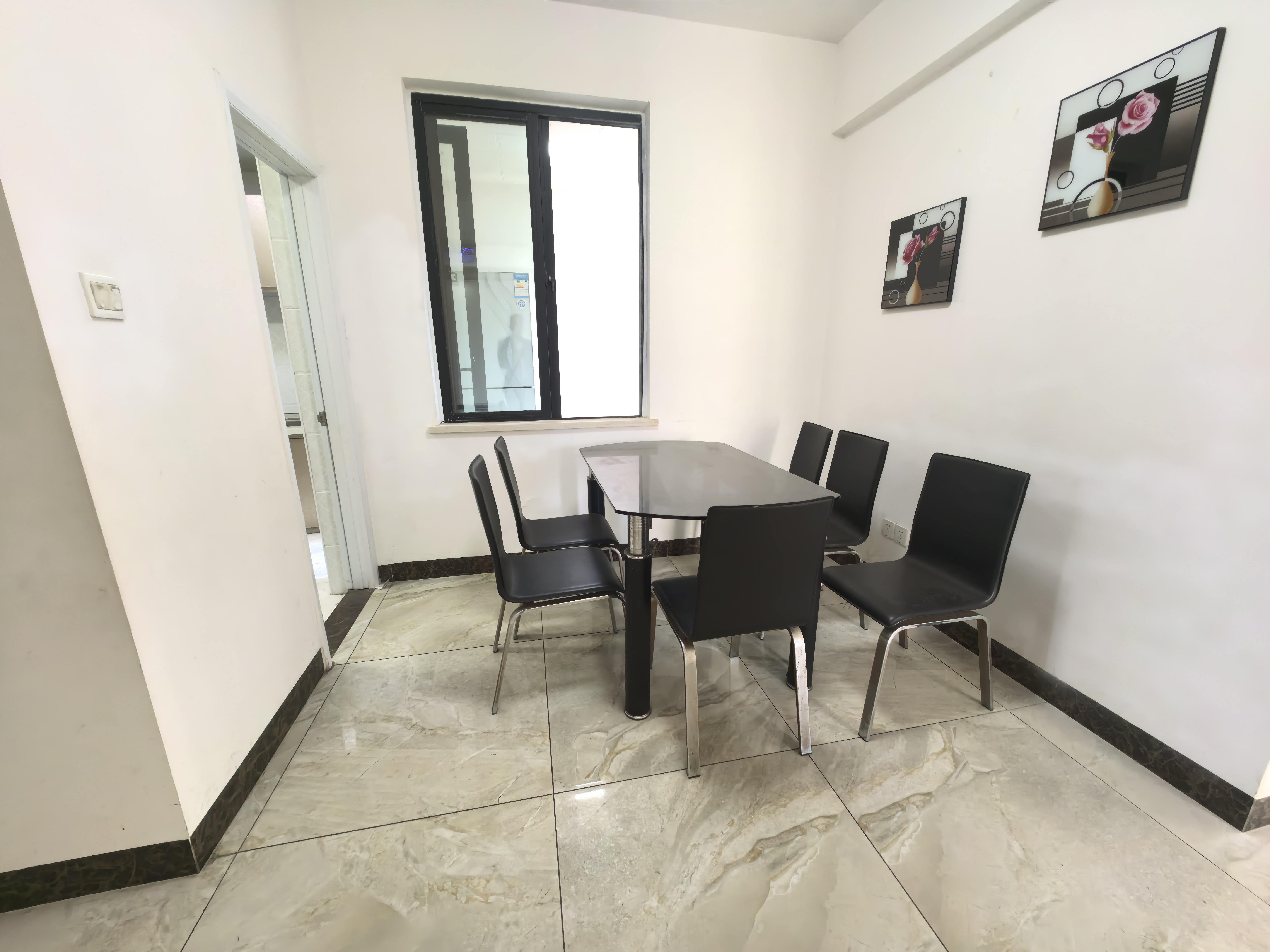 莱茵小镇  3室2厅1卫    29.8万室内图