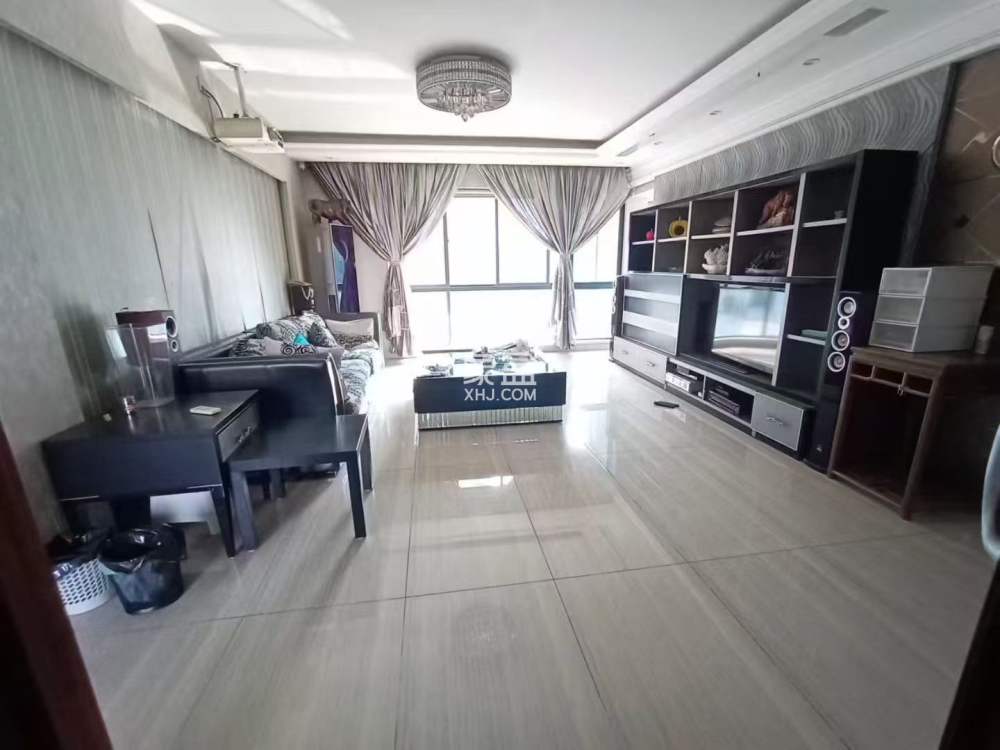 山水国际  4室2厅1卫    71.0万