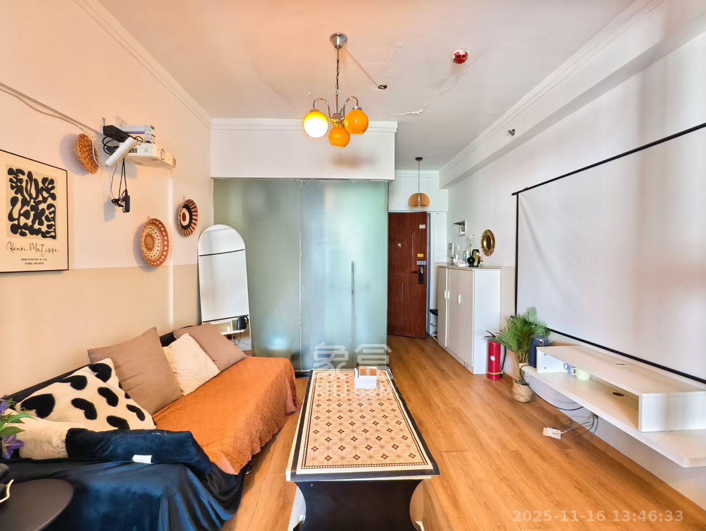 兰卡威国际  1室1厅1卫    1300.0元/月