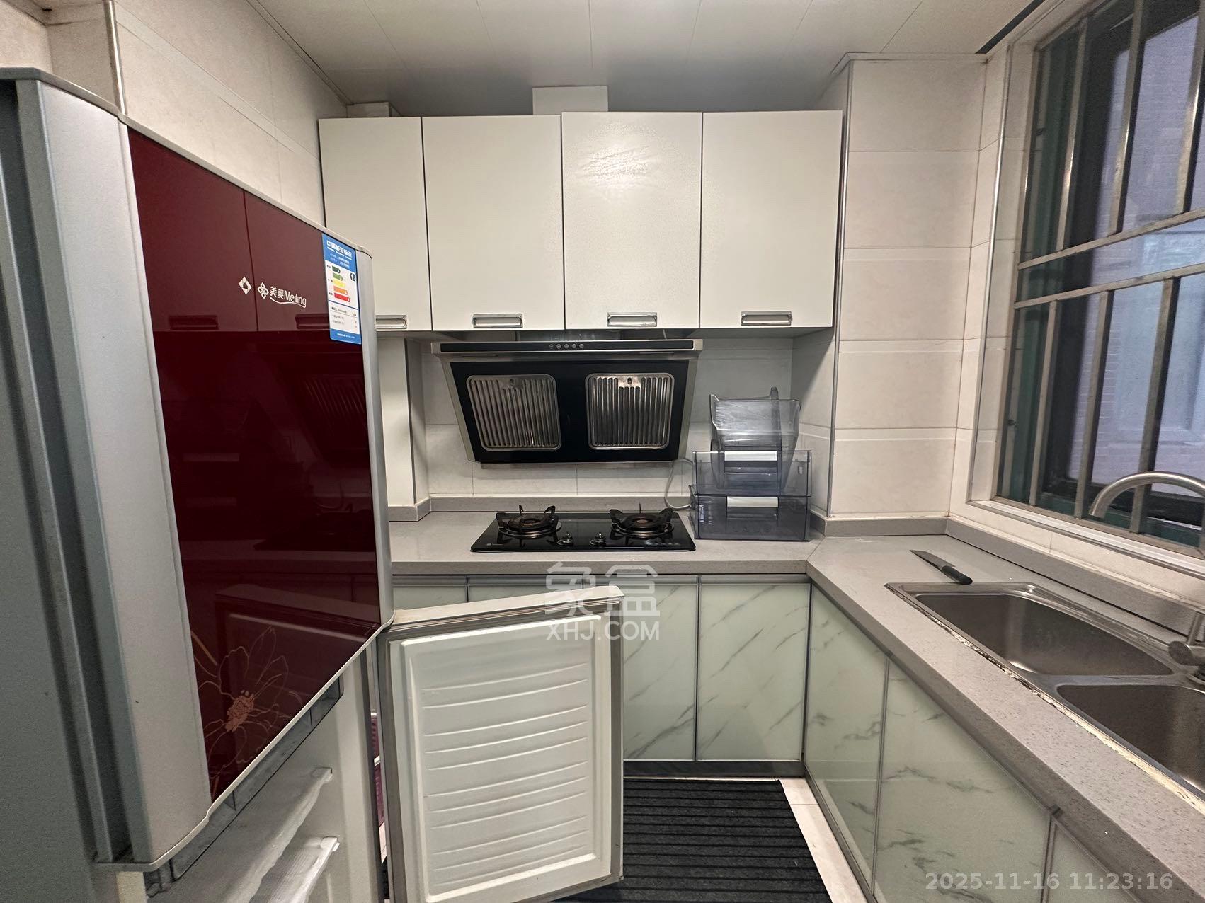 大为时代家园  1室1厅1卫    1800.0元/月室内图