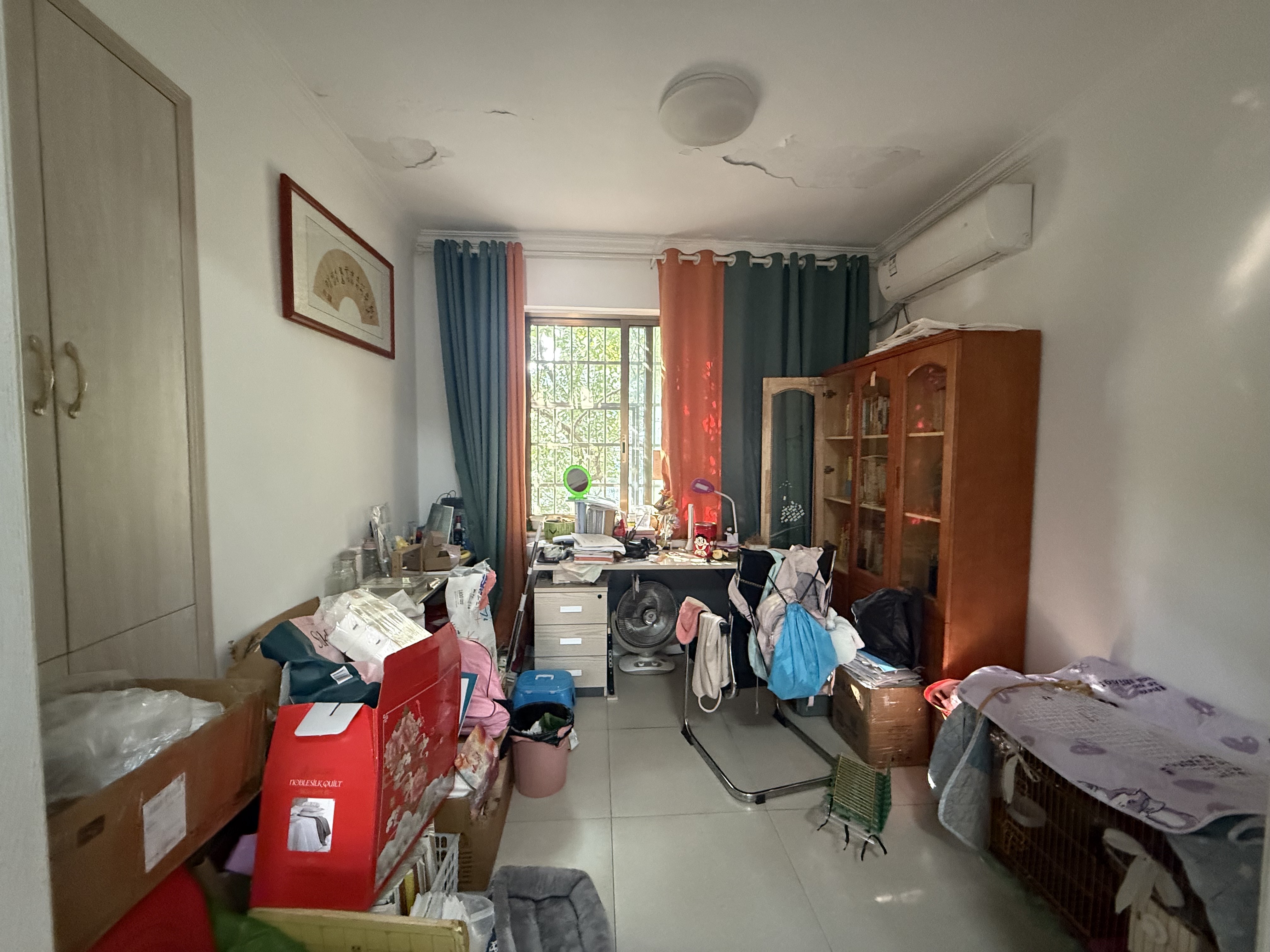 煤气公司家属楼  3室2厅2卫    63.8万