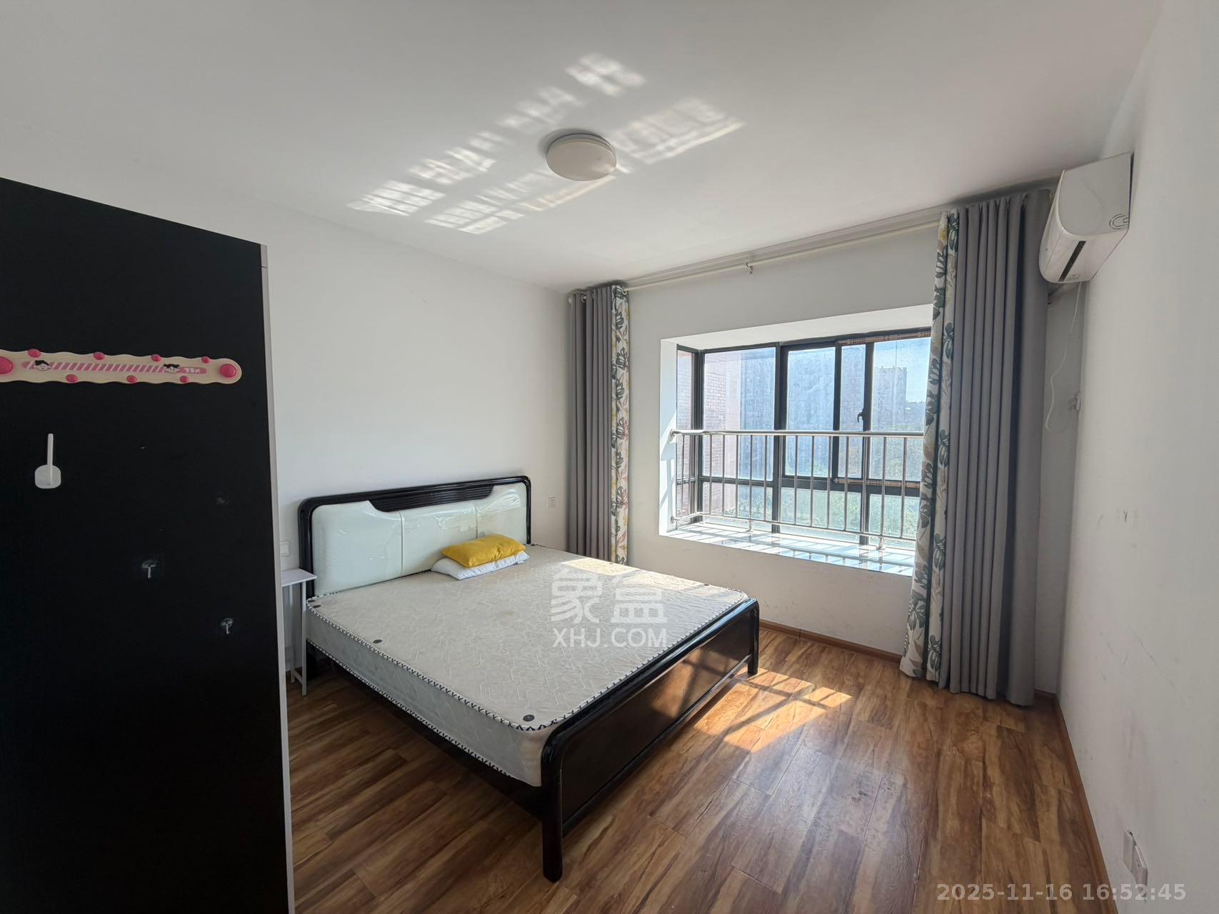 五矿格澜郡 3室2厅2卫 2300.0元/月 五矿格澜郡 3室2厅2卫 2300.0元/月室内图