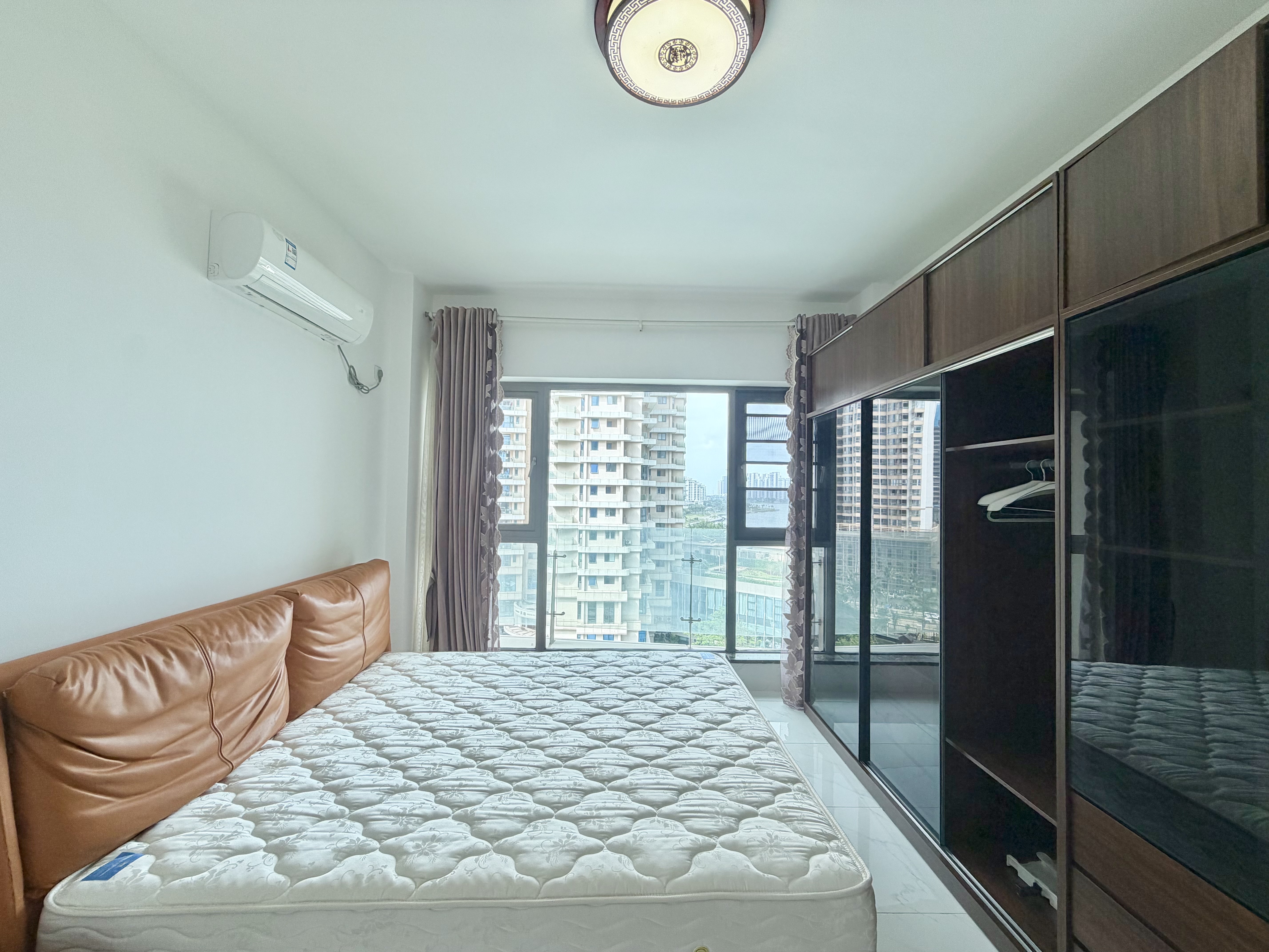 东方天澜汇  3室2厅2卫    7500.0元/月室内图