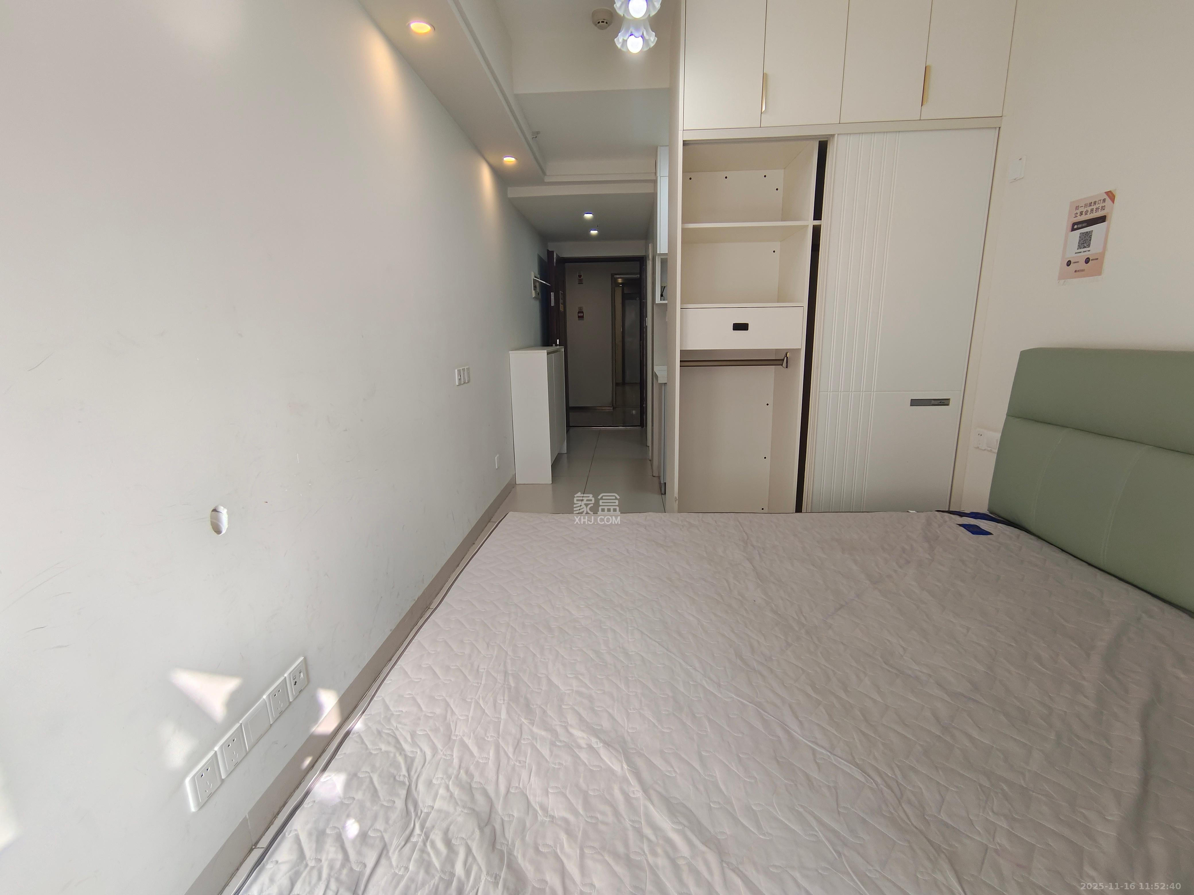 保利海德公园  1室1厅1卫    1600.0元/月室内图